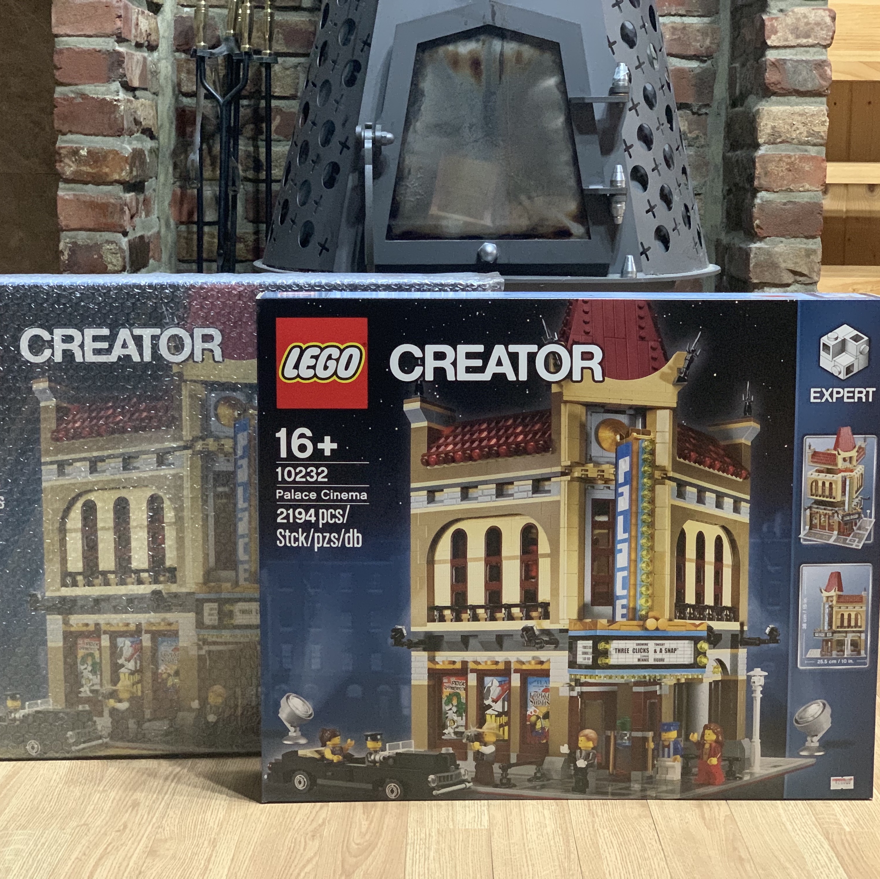 Lego Palace Cinema 착용 스타일