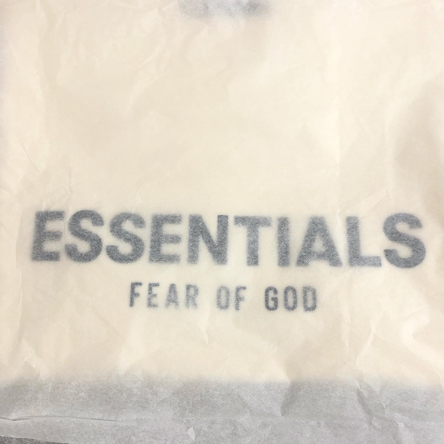 Essentials T-Shirt Cream - 21SS 착용 스타일 - 3