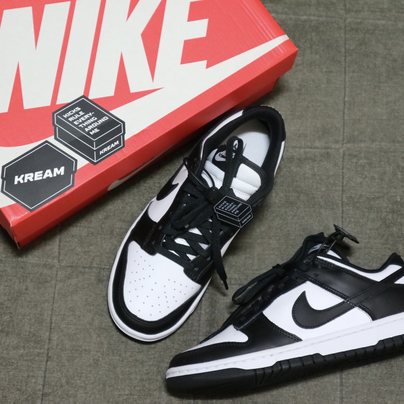 Nike Dunk Low Retro Black 착용 스타일 - 3