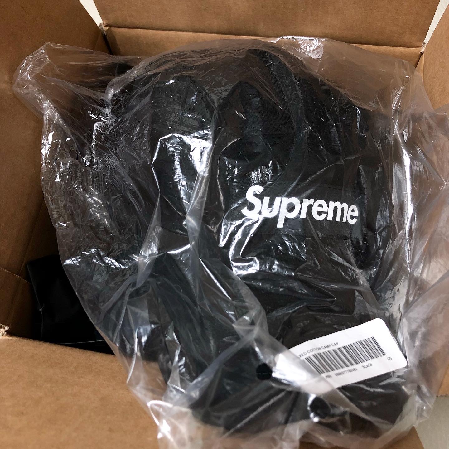 Supreme Waxed Cotton Camp Cap Black - 21FW 착용 스타일 - 1