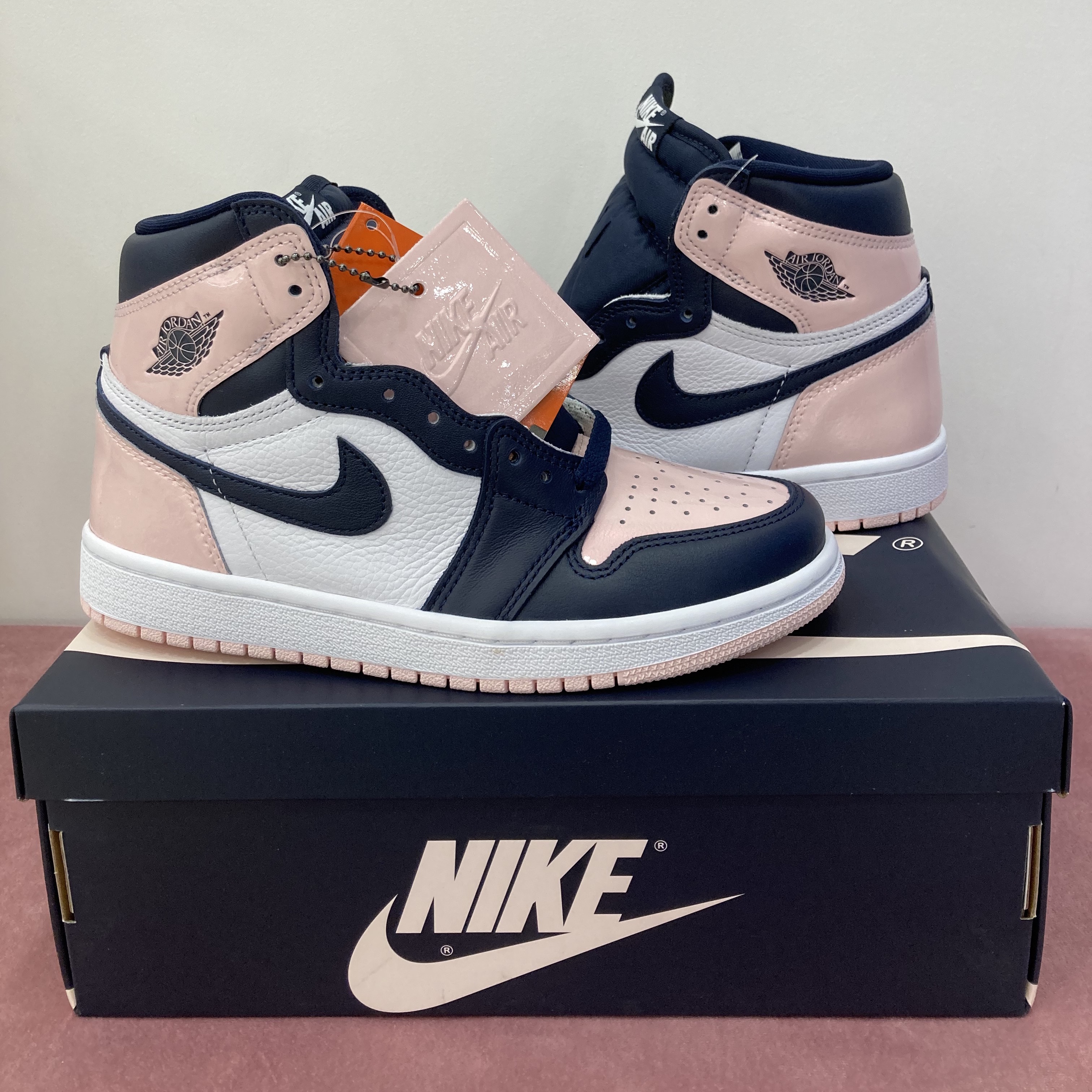 (W) Jordan 1 Retro High OG Atmosphere 착용 스타일
