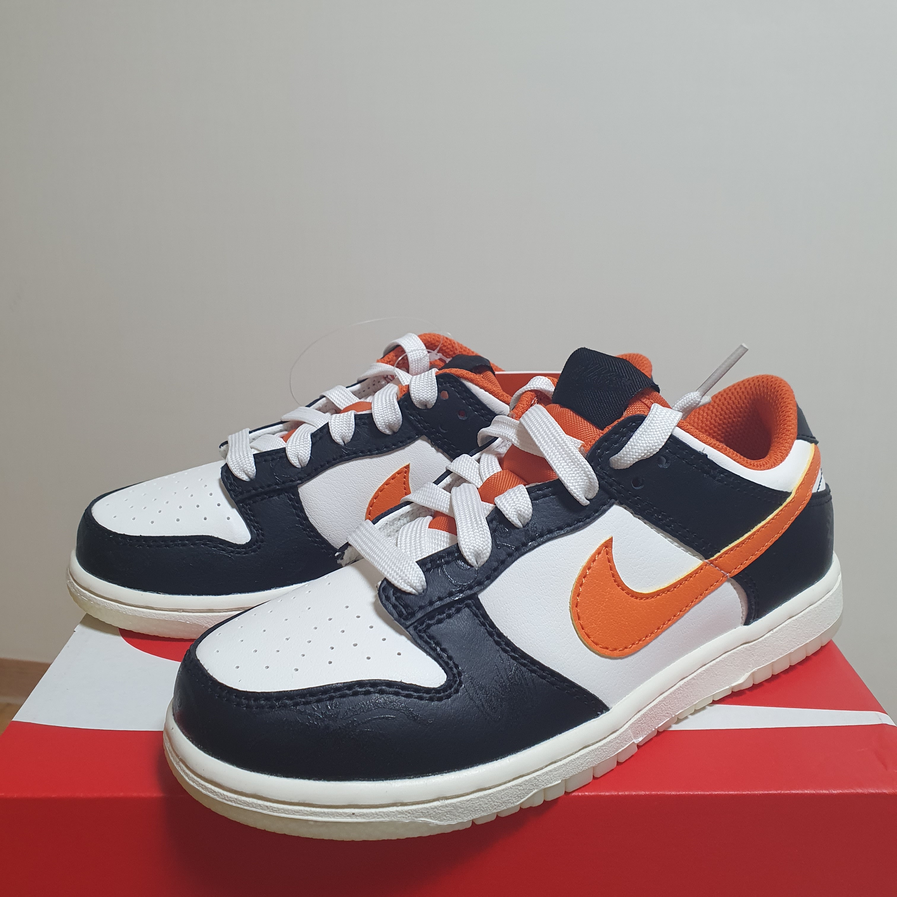 (PS) Nike Dunk Low PRM Halloween 착용 스타일 - 2