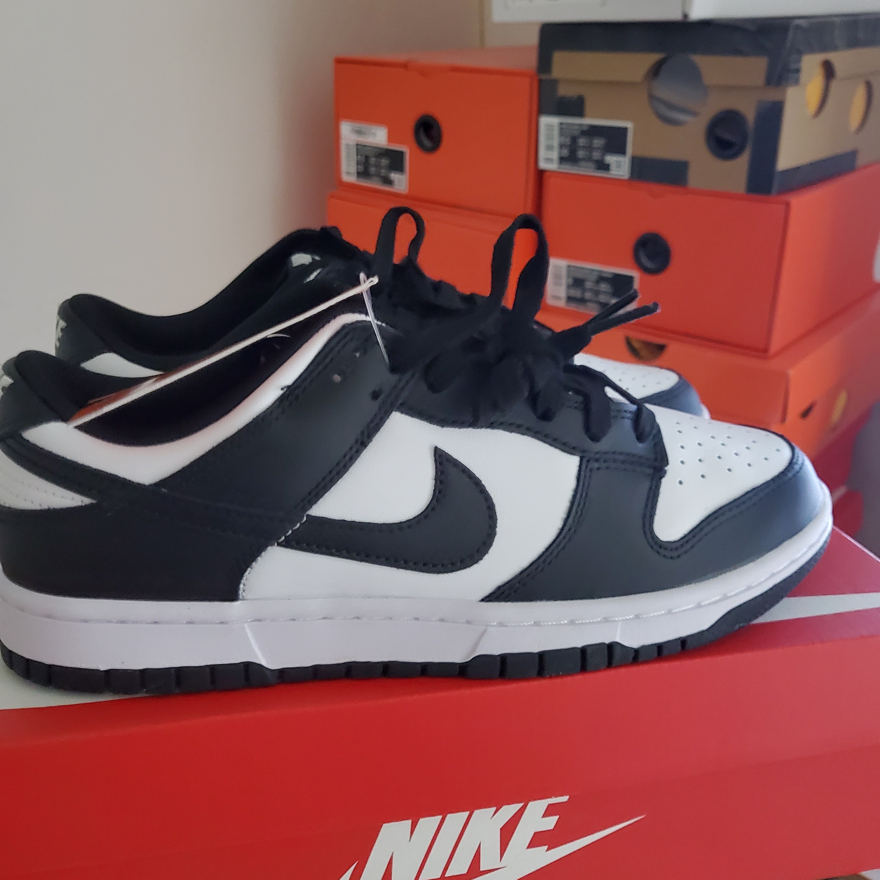 Nike Dunk Low Retro Black 착용 스타일
