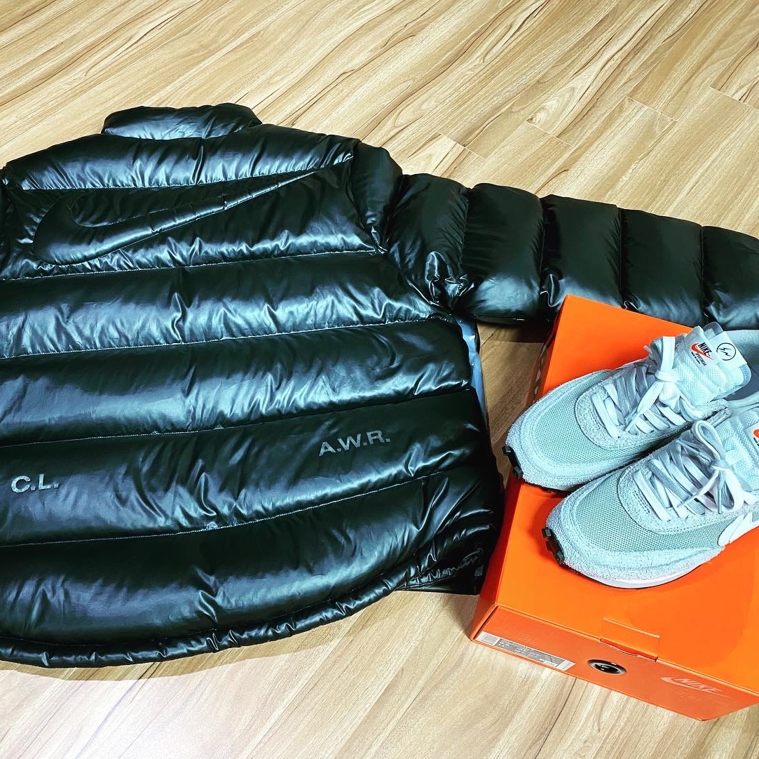 Nike x Drake Nocta Puffer Jacket Black - US/EU, Nike x Sacai x Fragment LDWaffle Light Smoke Grey 착용 스타일 - 1