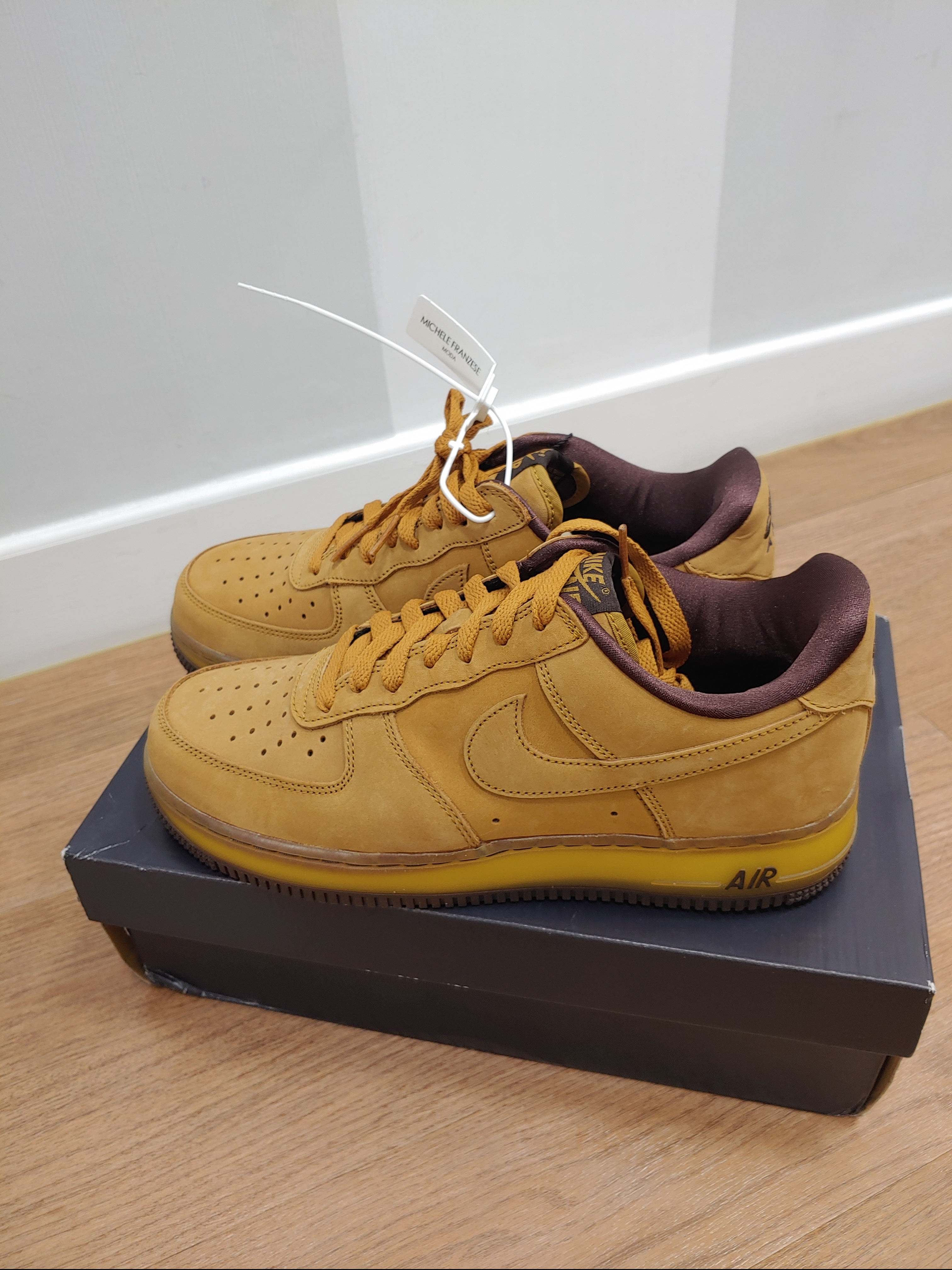 Nike Air Force 1 Low Retro SP Wheat Mocha 착용 스타일 - 2