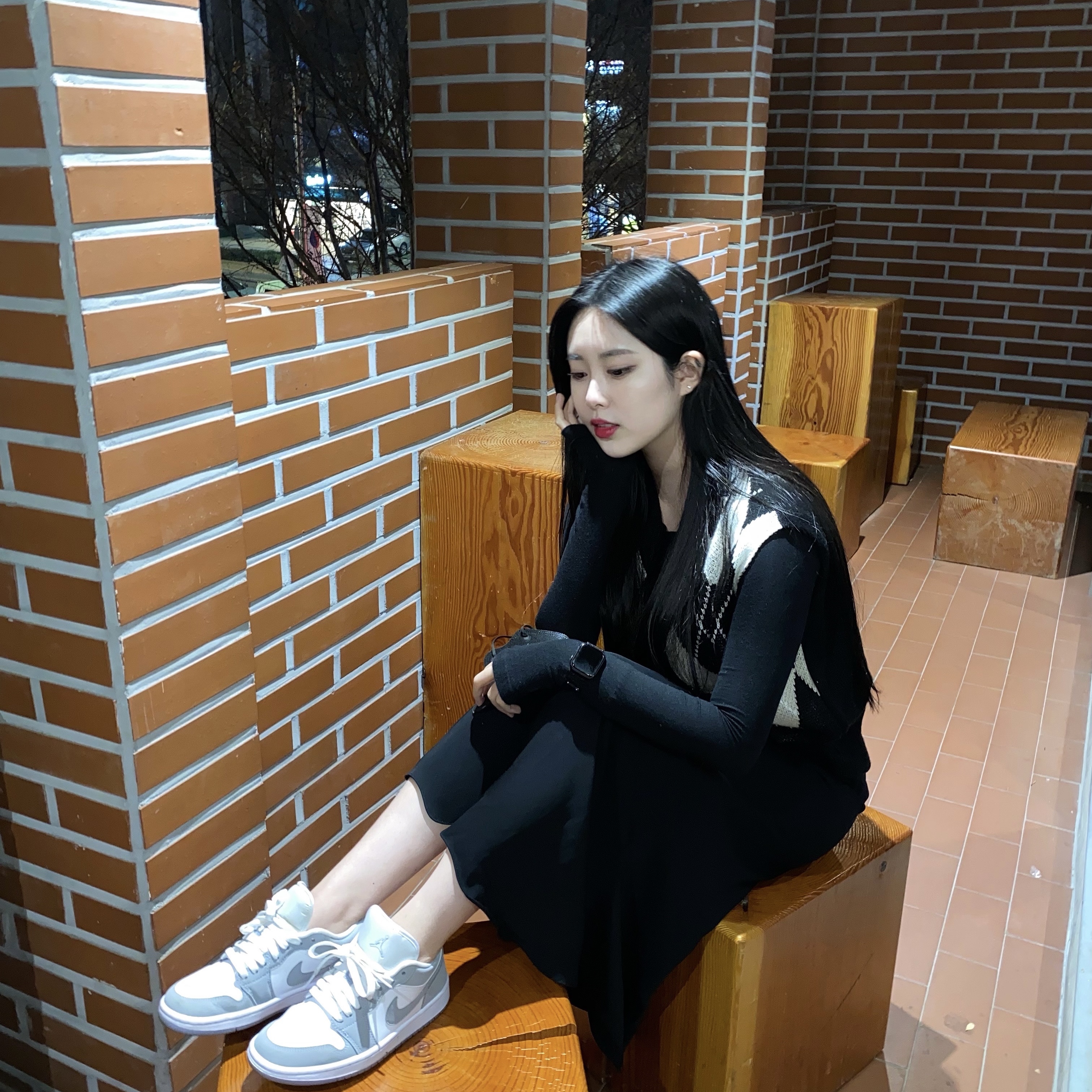 (W) Jordan 1 Low White Wolf Grey 착용 스타일