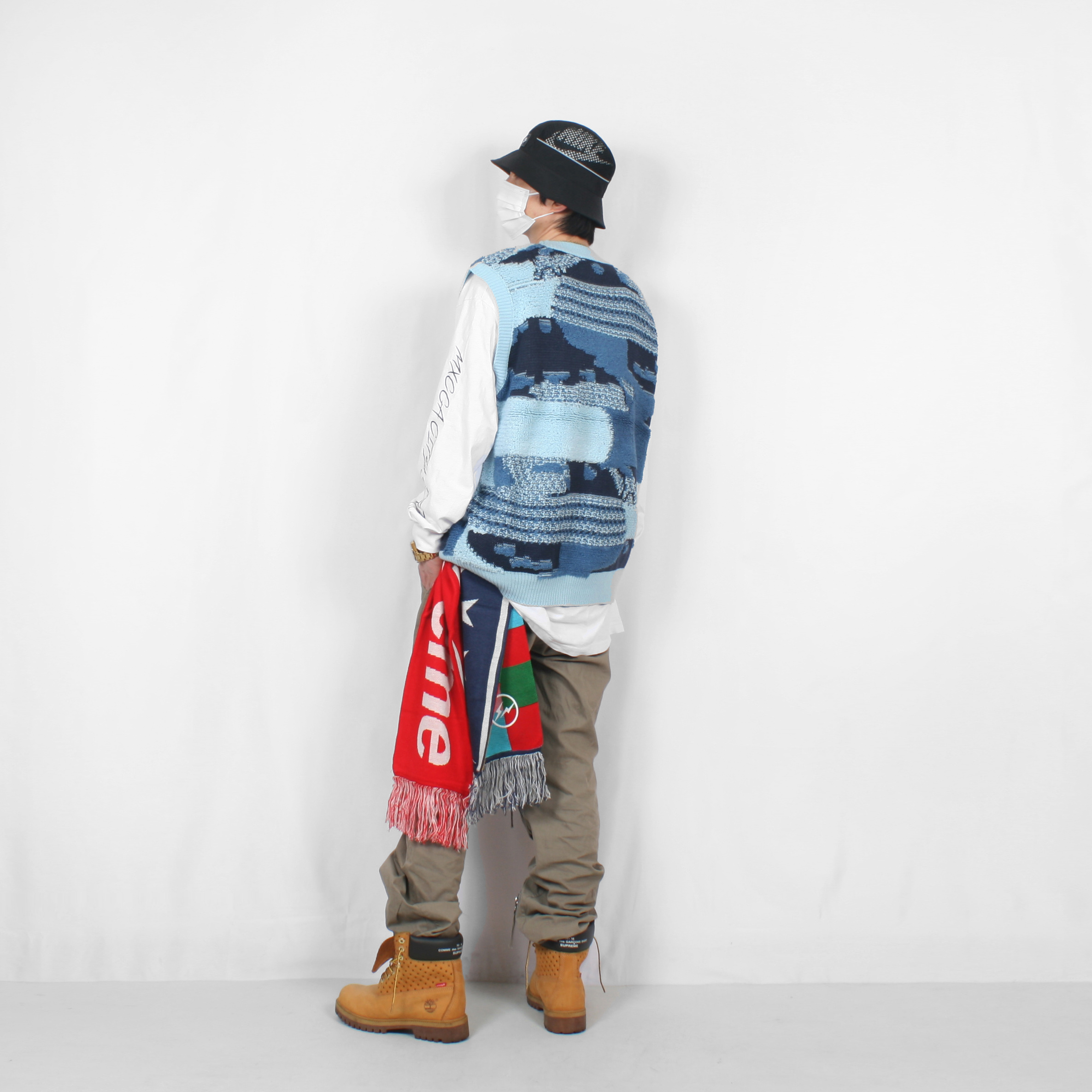 Timberland x Comme des Garcons Shirt x Supreme 6 Inch Boot Wheat - Medium 착용 스타일 - 3