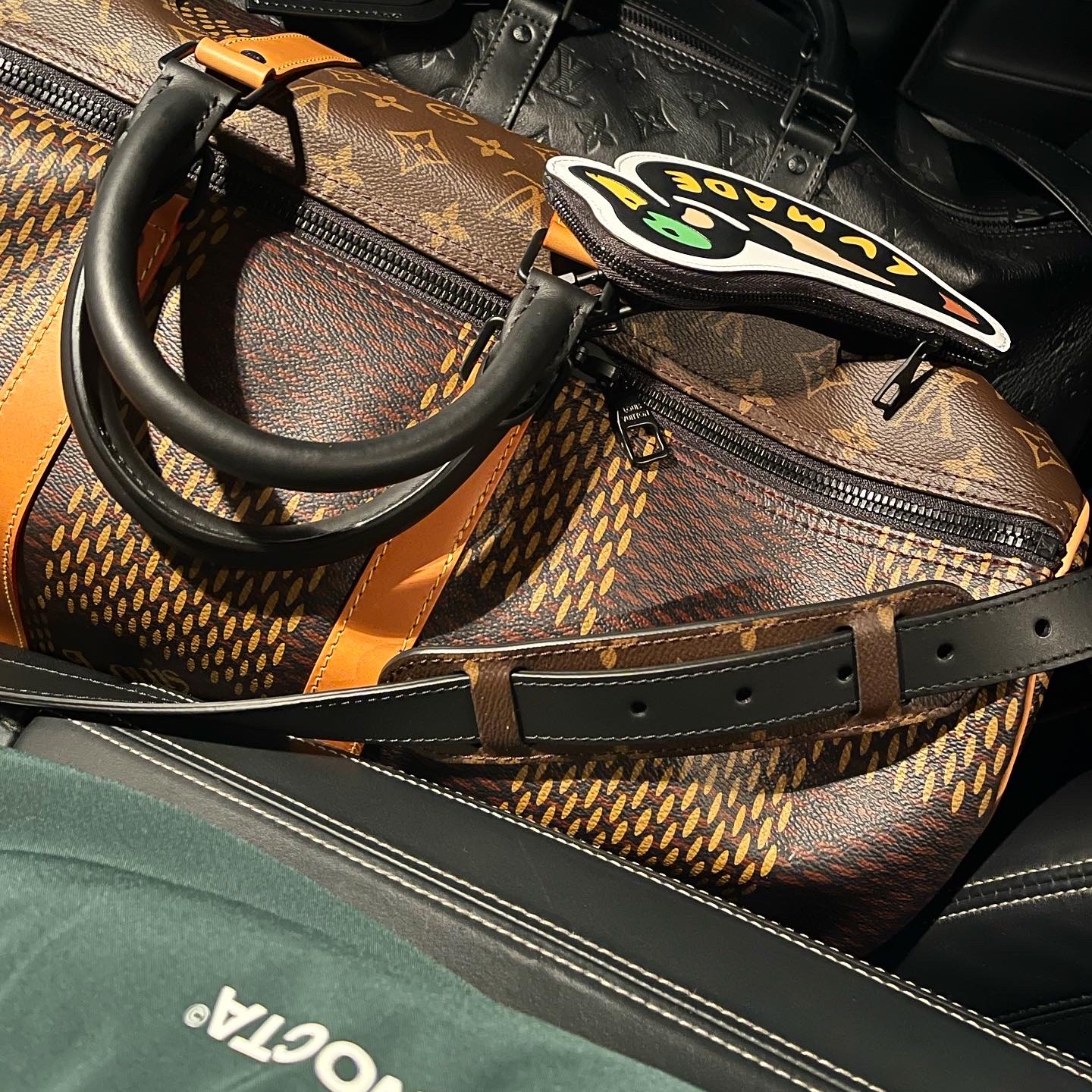 Nike x Drake Nocta Golf Crewneck Top Green - US/EU, Louis Vuitton x Nigo Keepall Bandouliere 50 Brown 착용 스타일