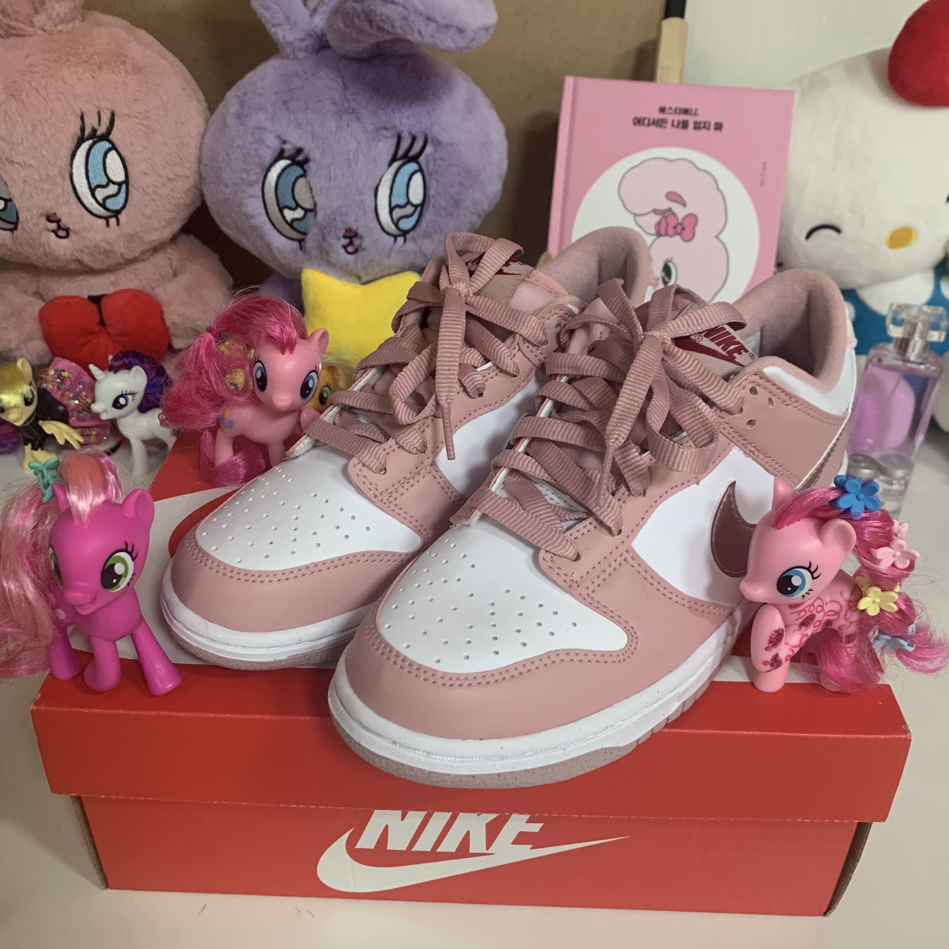 (GS) Nike Dunk Low Pink Velvet 착용 스타일 - 1