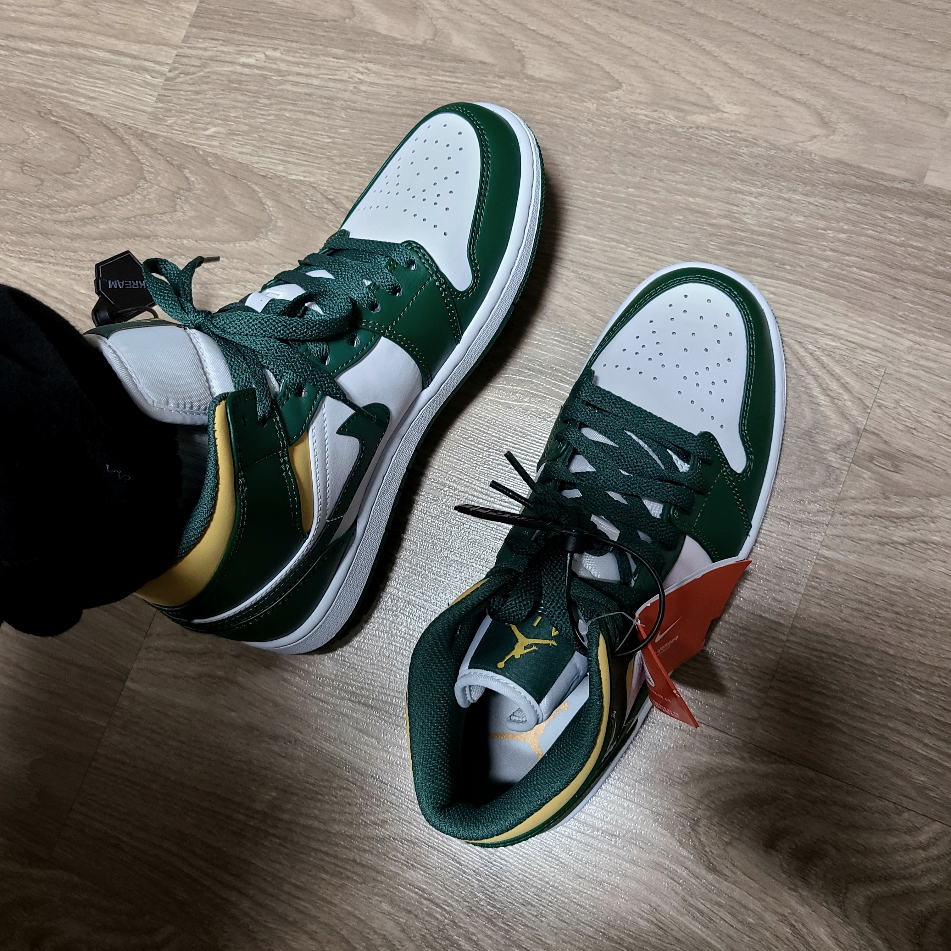 Jordan 1 Mid Sonics 2021 착용 스타일