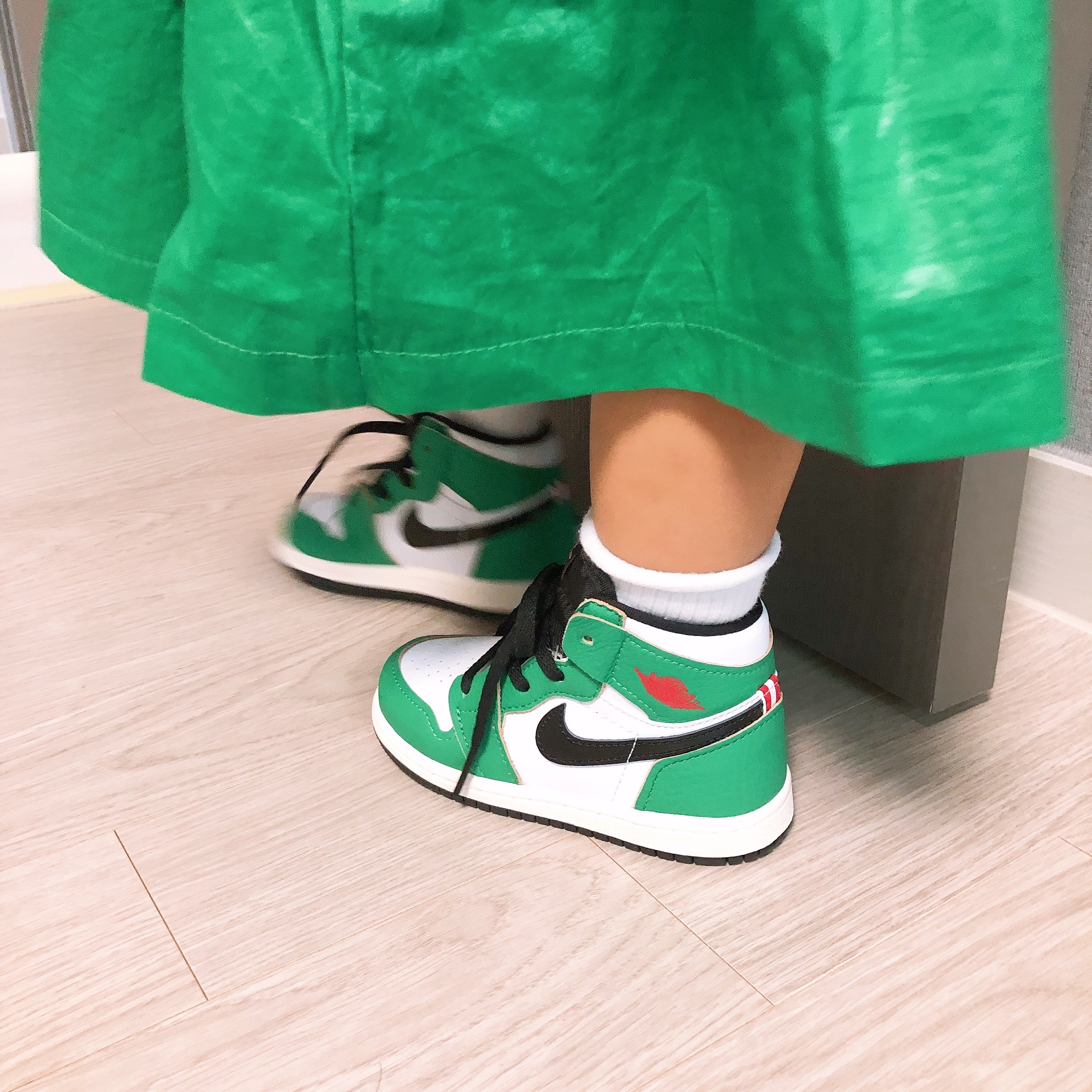 (TD) Jordan 1 Retro High OG Lucky Green 착용 스타일 - 3