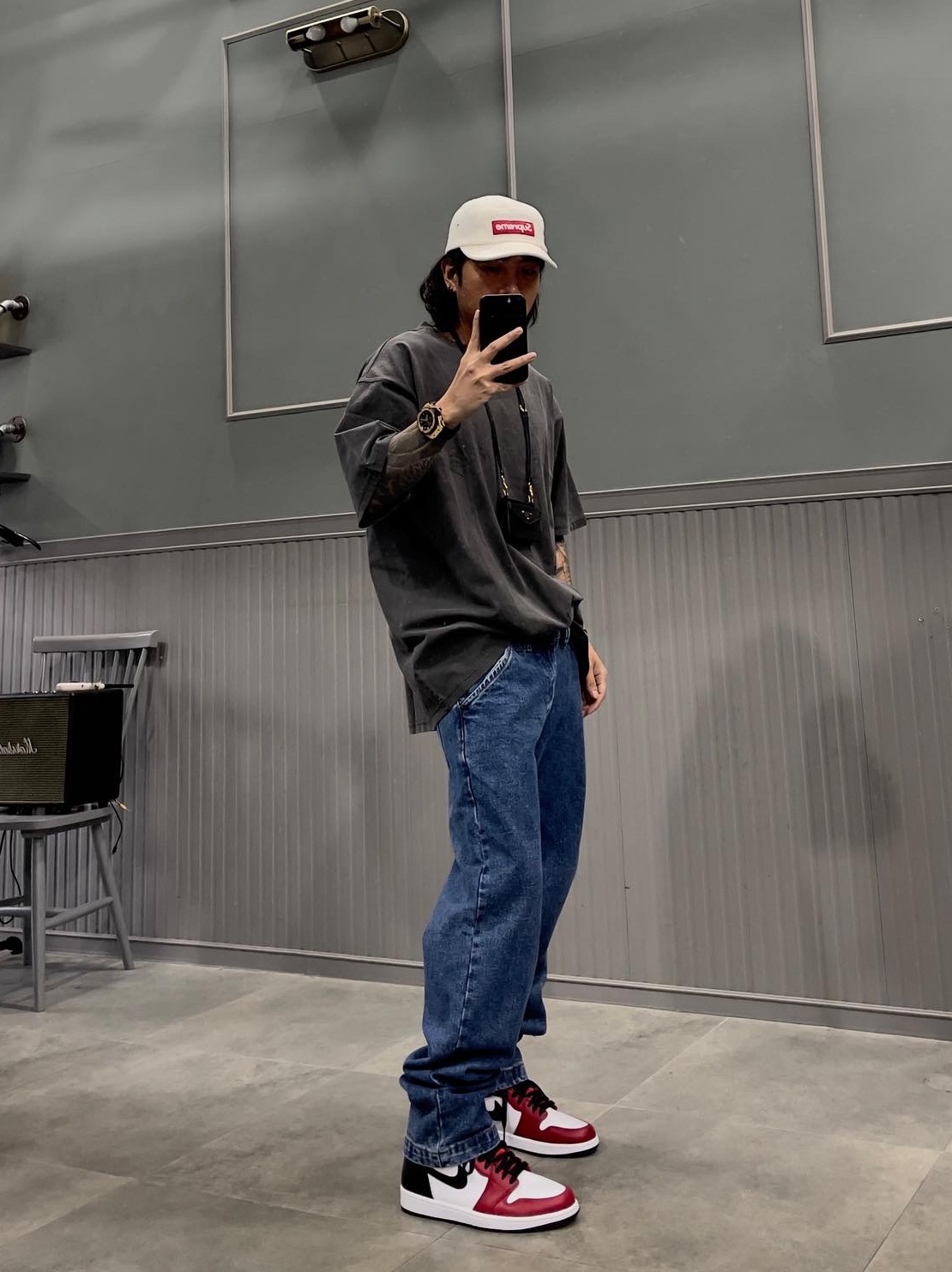 Supreme Wool Camp Cap White - 21FW, (W) Jordan 1 Retro High Satin Red 착용 스타일 - 2