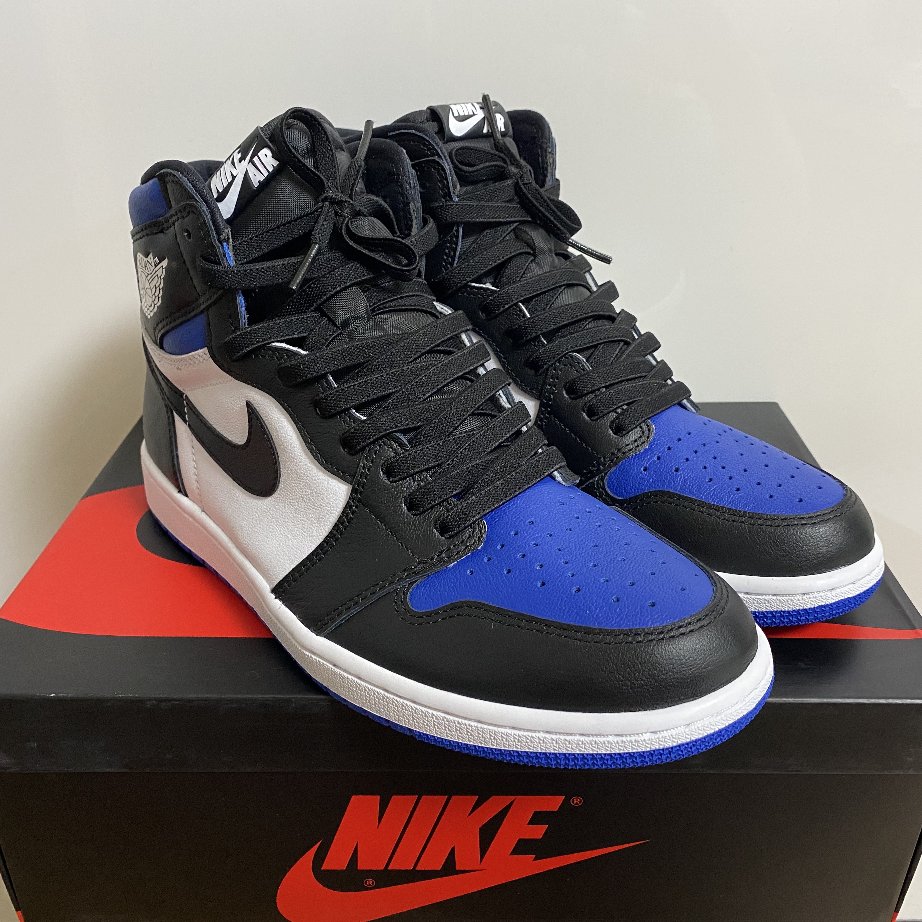 Jordan 1 Retro High OG Royal Toe 착용 스타일