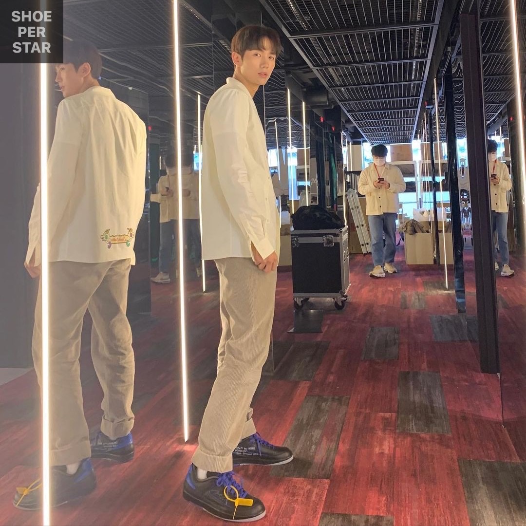 Jordan 2 x Off-White Retro Low SP Black and Varsity Royal, Nike x Ambush Dunk High Black 착용 스타일 - 1