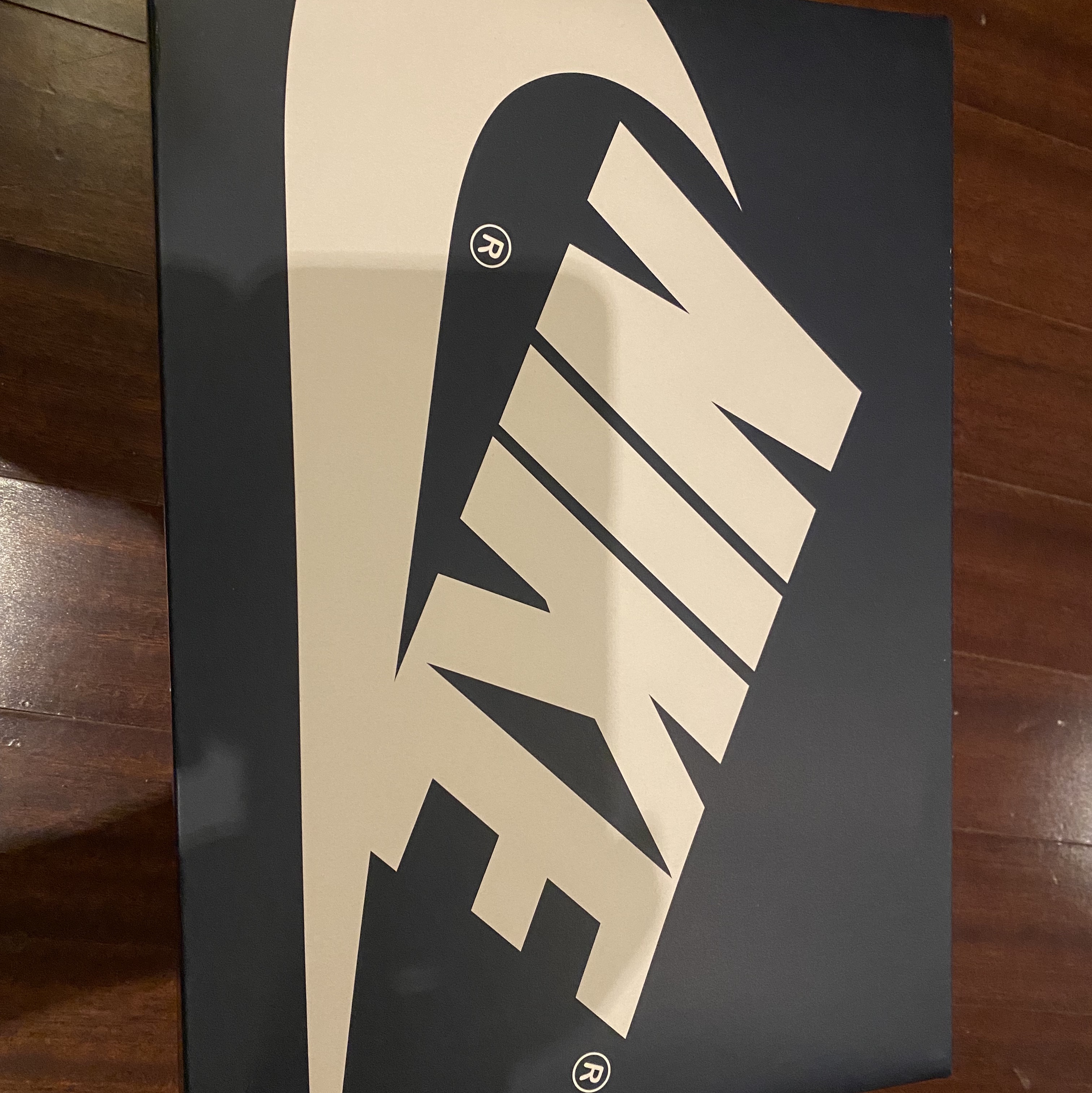 (W) Jordan 1 Retro High OG Atmosphere 착용 스타일 - 1