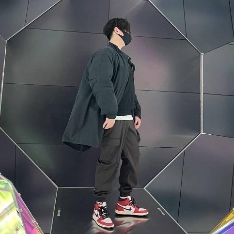 Jordan 1 Retro High OG Light Fusion Red 착용 스타일 - 1