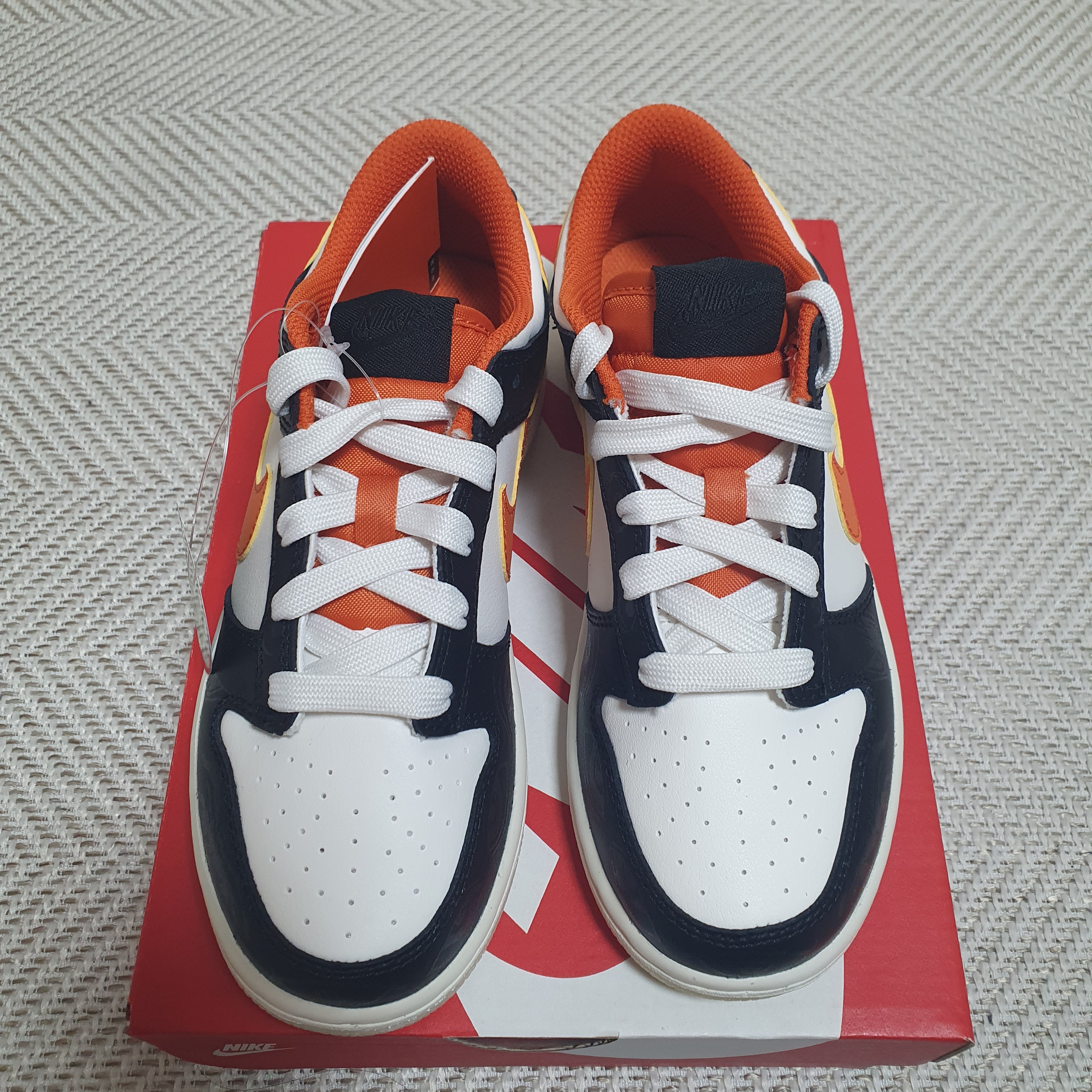 (PS) Nike Dunk Low PRM Halloween 착용 스타일 - 1