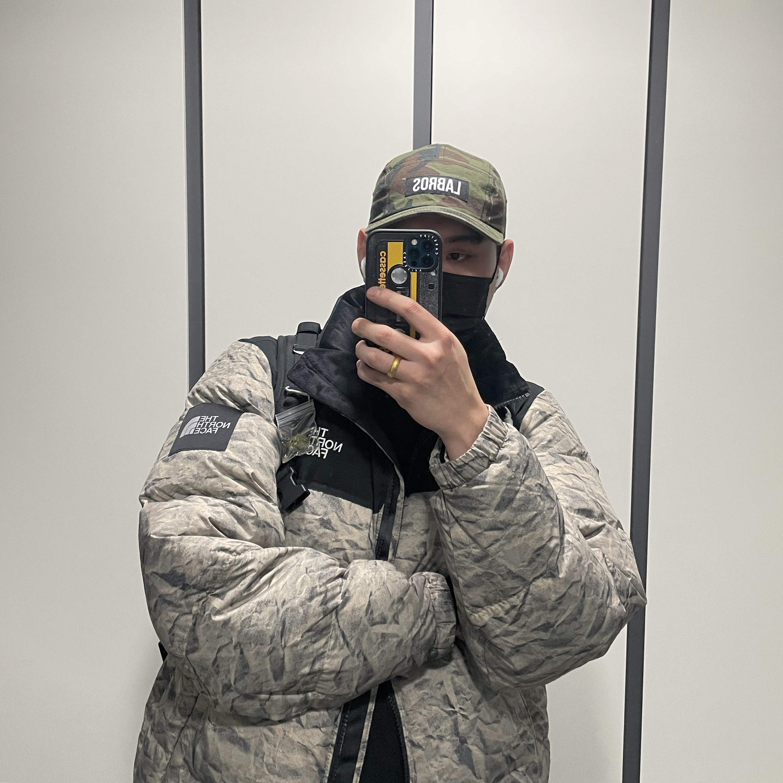 The North Face White Label Novelty Nuptse Down Jacket Beige 착용 스타일