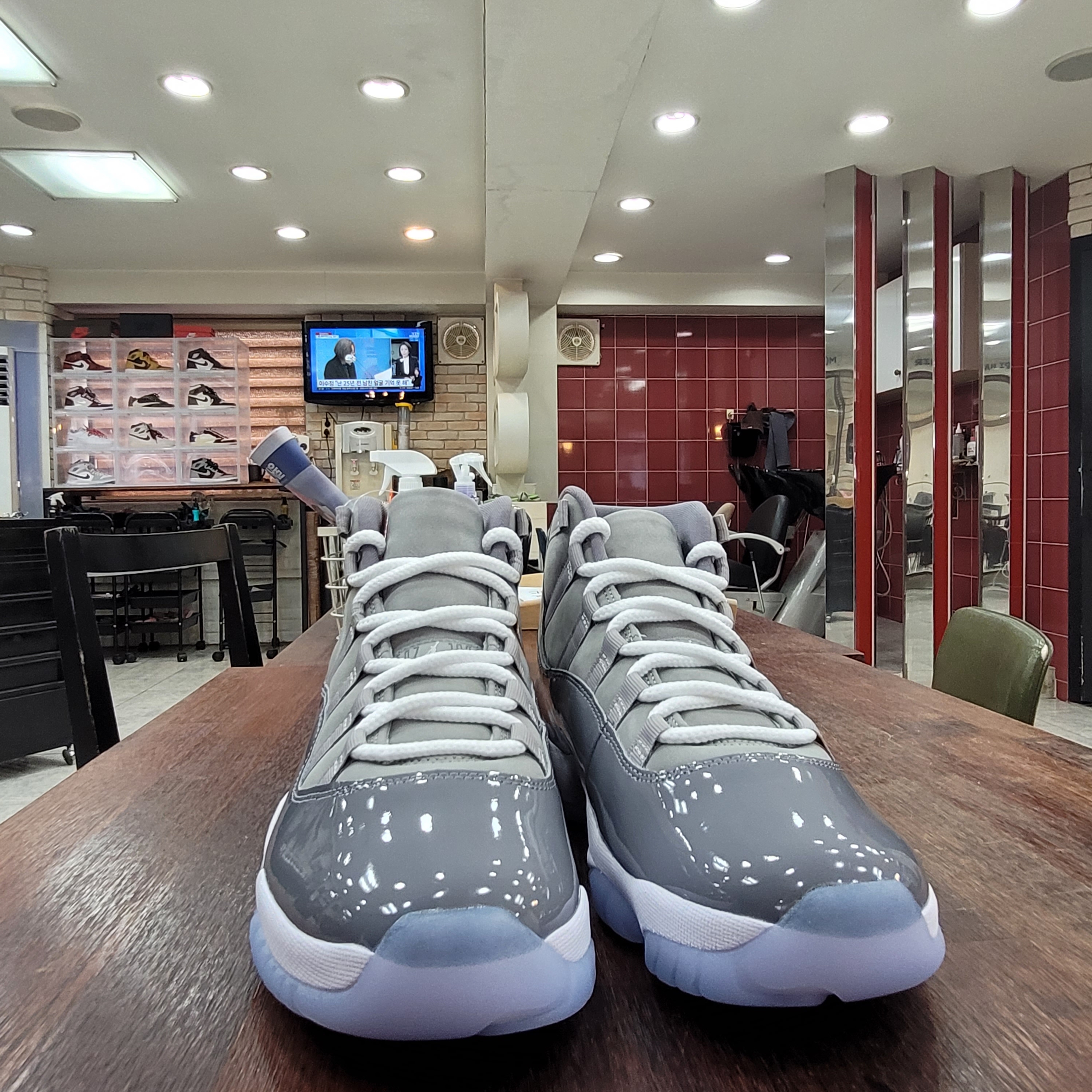 Jordan 11 Retro Cool Grey 2021 착용 스타일 - 1