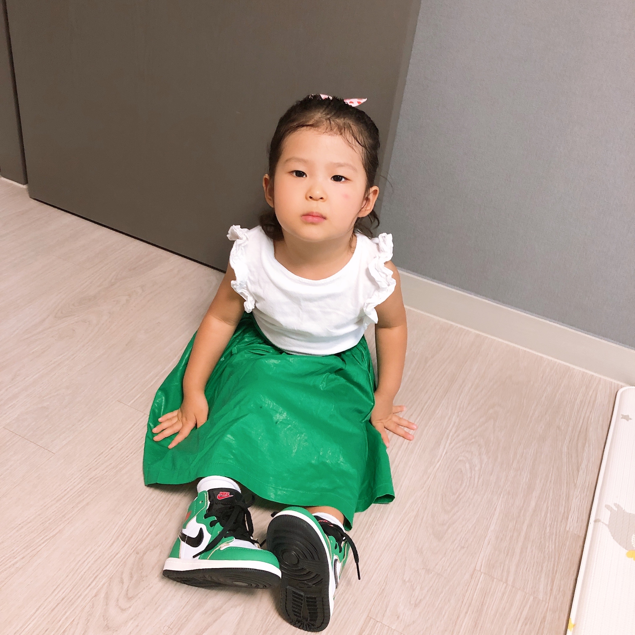(TD) Jordan 1 Retro High OG Lucky Green 착용 스타일 - 5