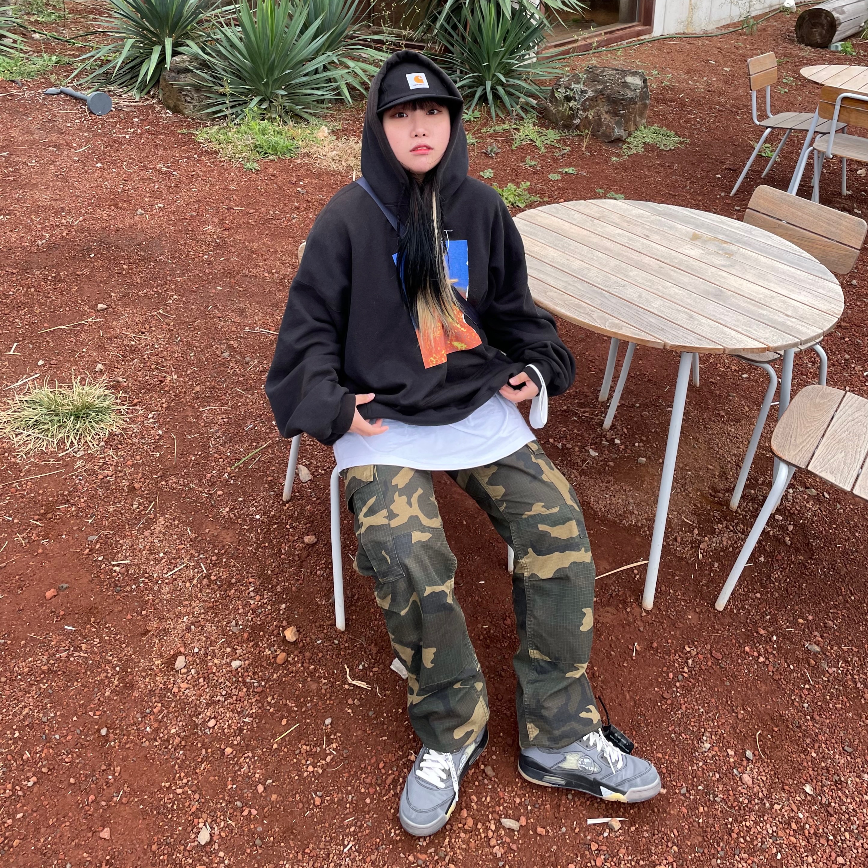 Jordan 5 x Off-White Retro SP Black Muslin 착용 스타일 - 3