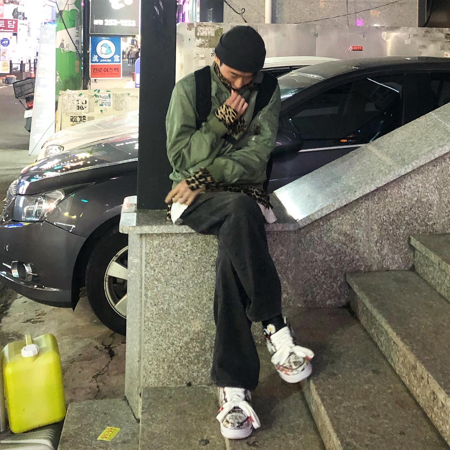 Nike x Peaceminusone Air Force 1 Low Para-Noise 착용 스타일