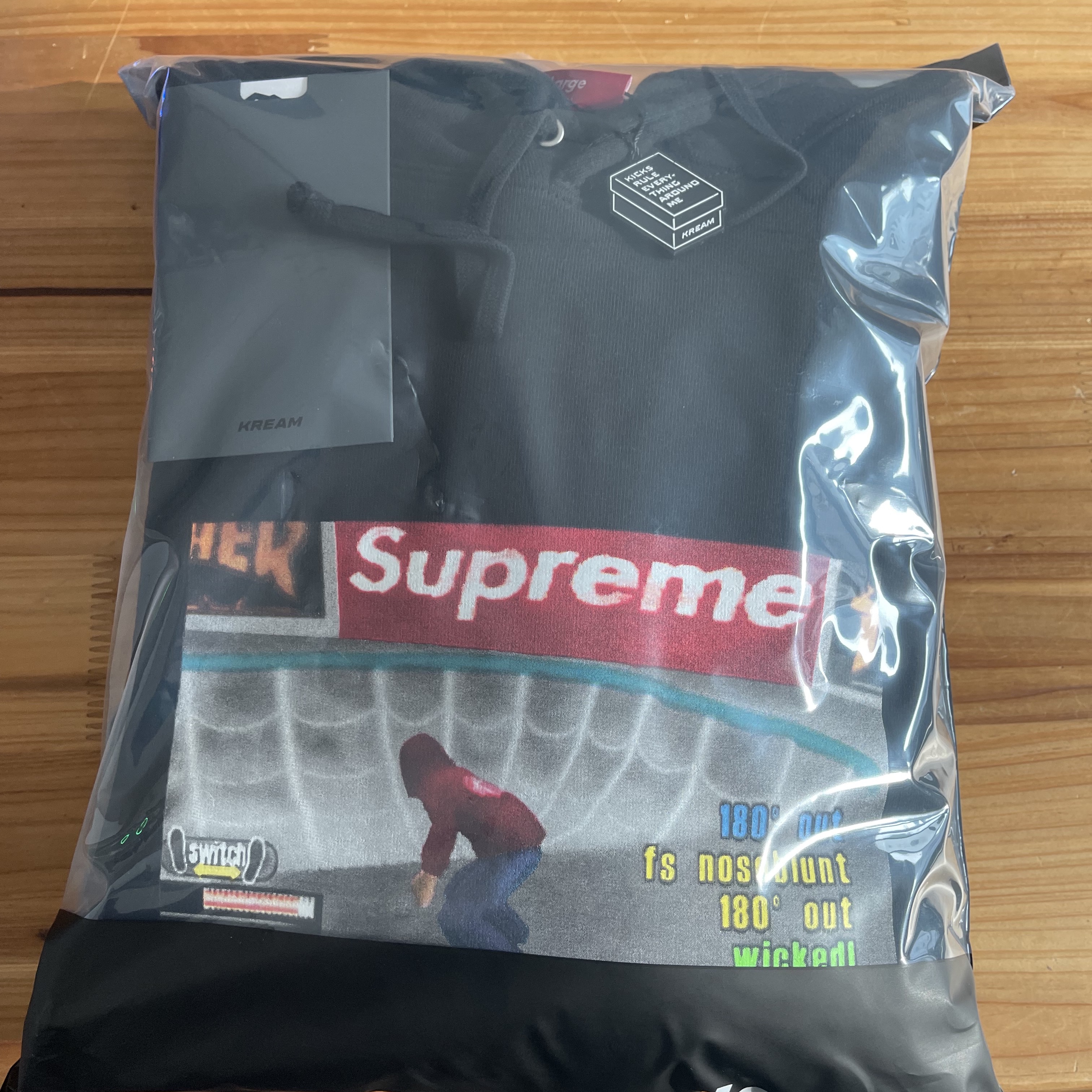 Supreme x Thrasher Hooded Sweatshirt Black - 21FW 착용 스타일
