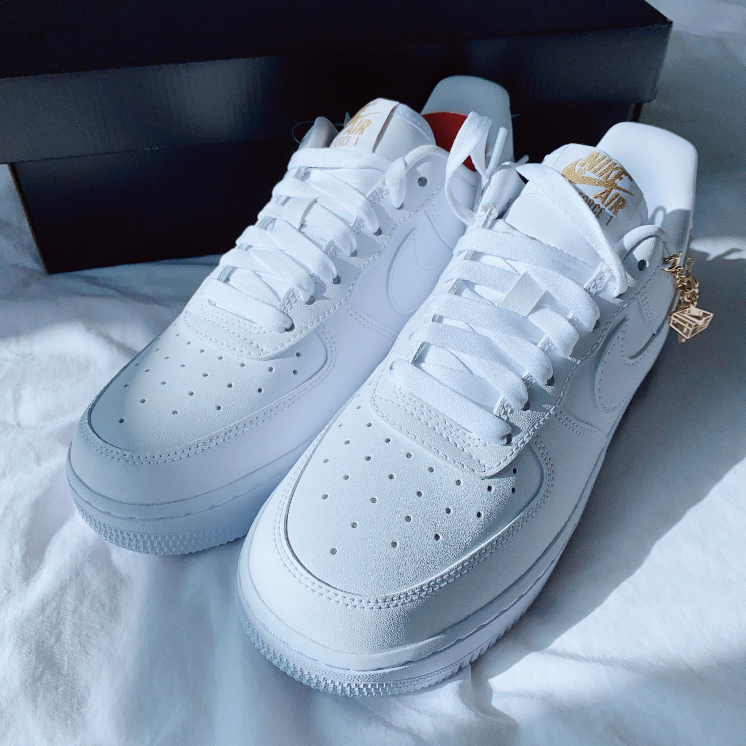 (W) Nike Air Force 1 '07 LX White Pendant 착용 스타일 - 5