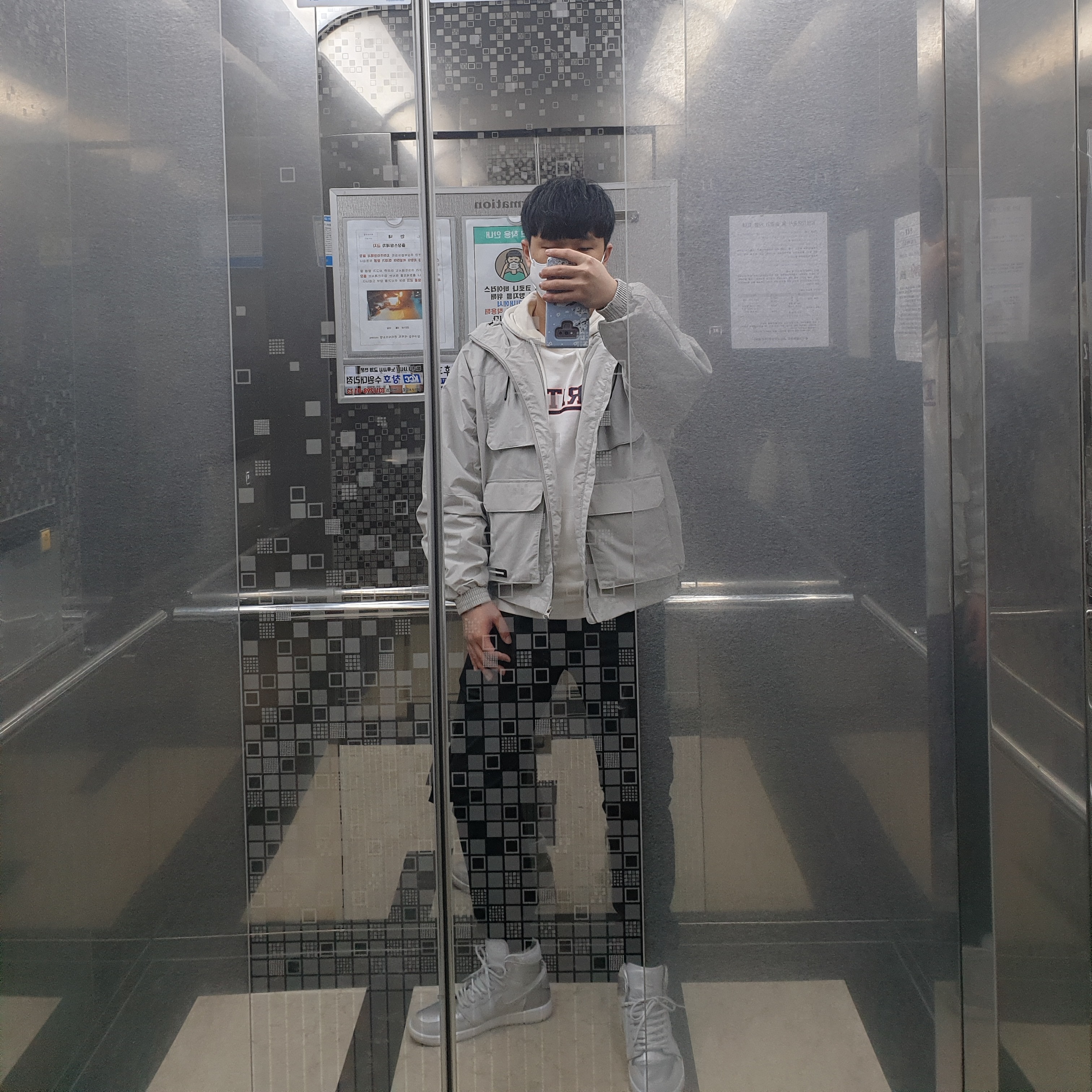 Jordan 1 Retro High OG CO.JP Neutral Grey 착용 스타일