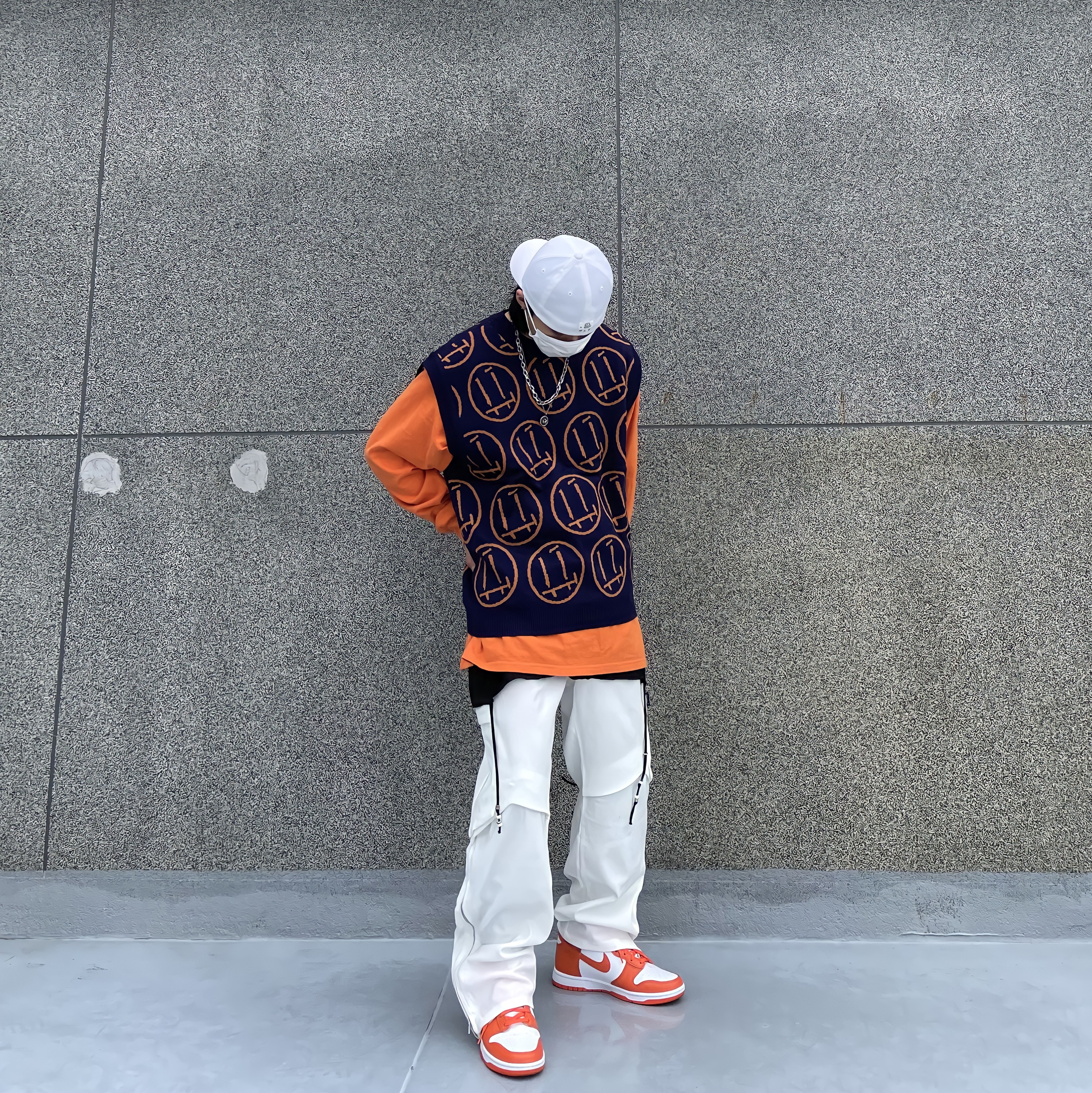 Nike Dunk High Retro Orange Blaze 착용 스타일