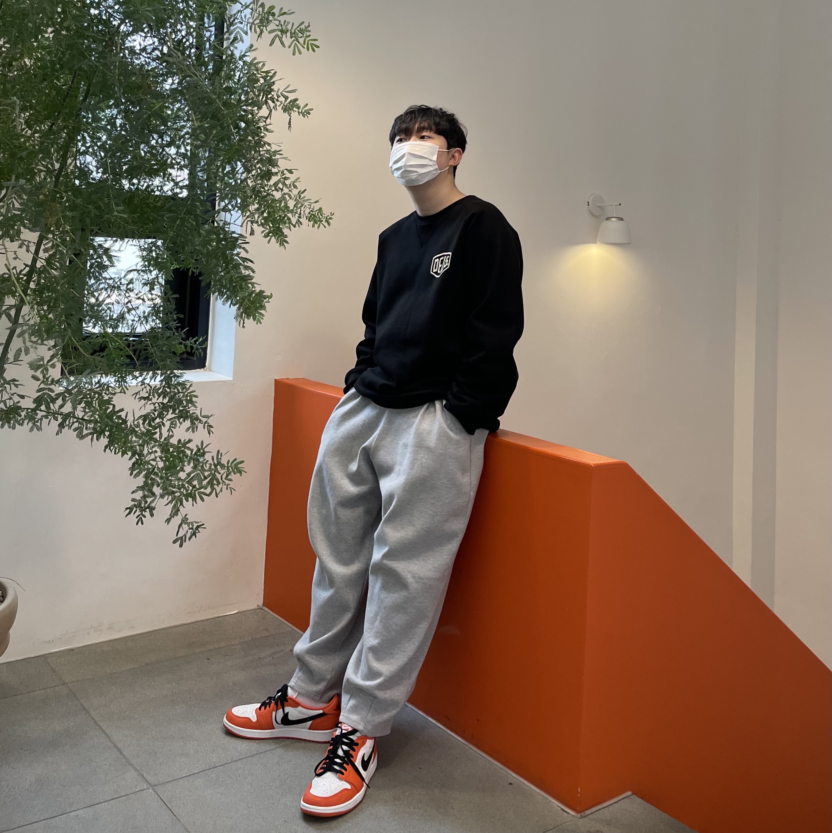 Jordan 1 Low OG Starfish 착용 스타일
