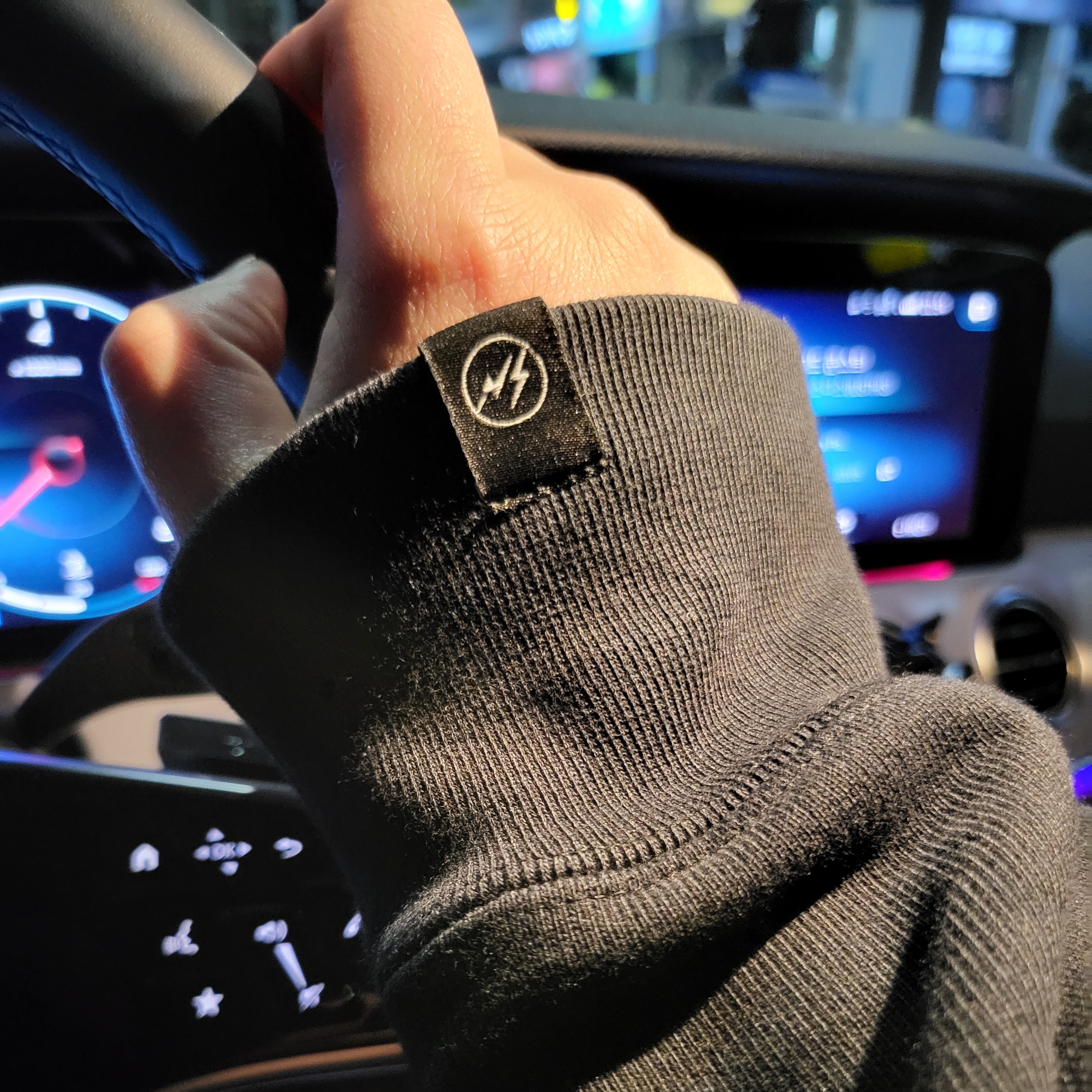 Jordan x Travis Scott x Fragment Hoodie Black (DJ0616-010) 착용 스타일