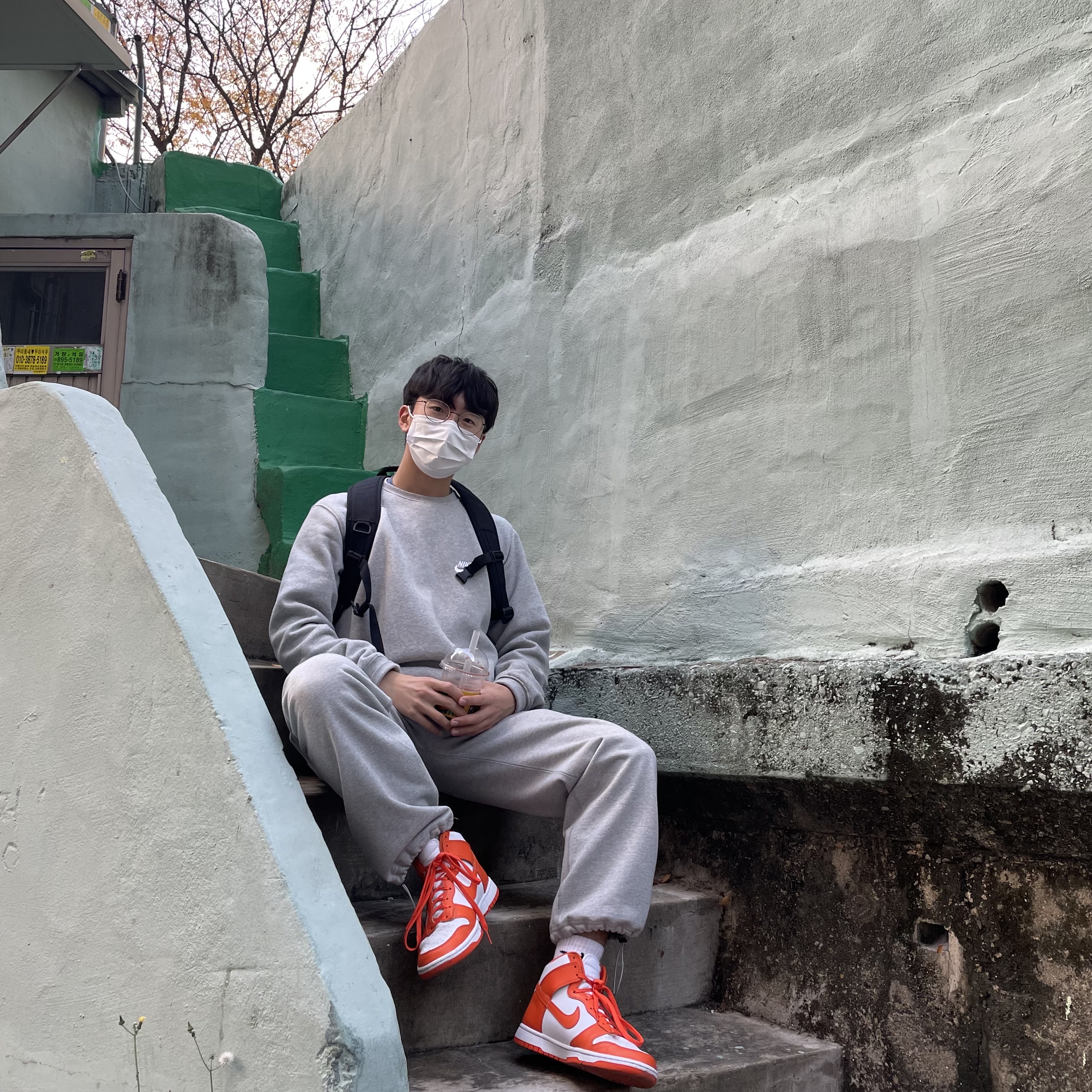 Nike Dunk High Retro Orange Blaze 착용 스타일