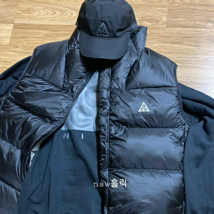 Nike ACG Therma-Fit ADV Lunar Lake Puffer Vest Black - Asia, Nike NRG ACG Tailwind Cap Black 착용 스타일