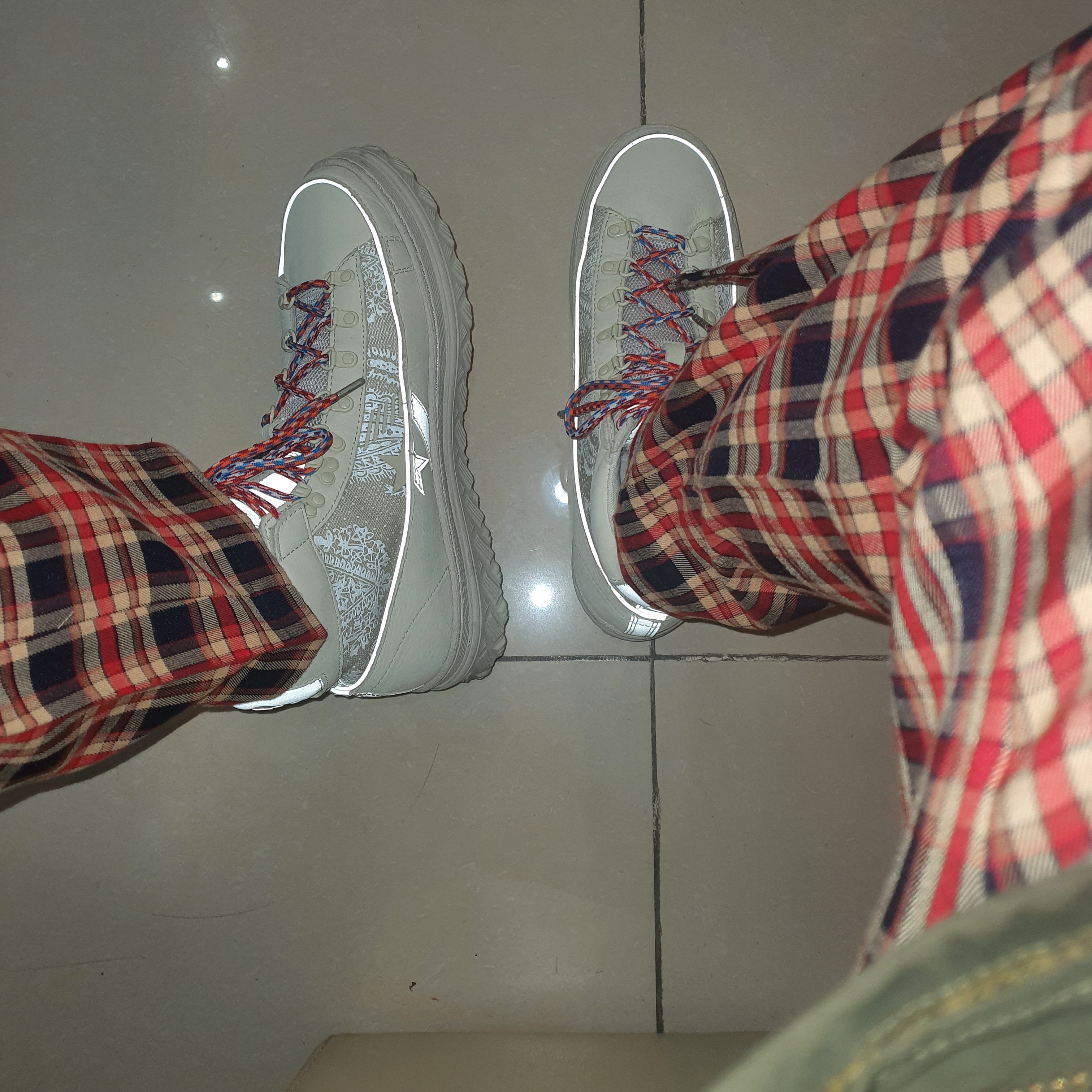 Converse x Paria Farzaneh Pro Leather X2 Hi Icicle 착용 스타일