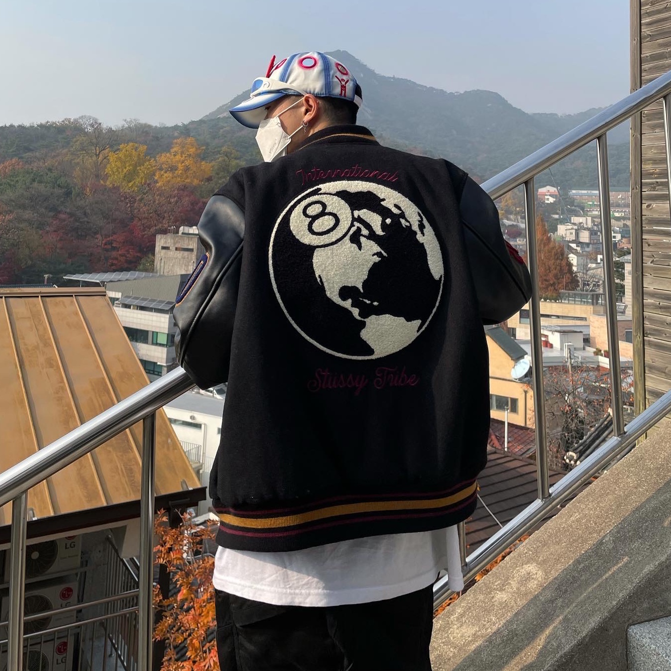 Stussy 40th Anniversary IST Jacket (Seoul) 착용 스타일 - 5