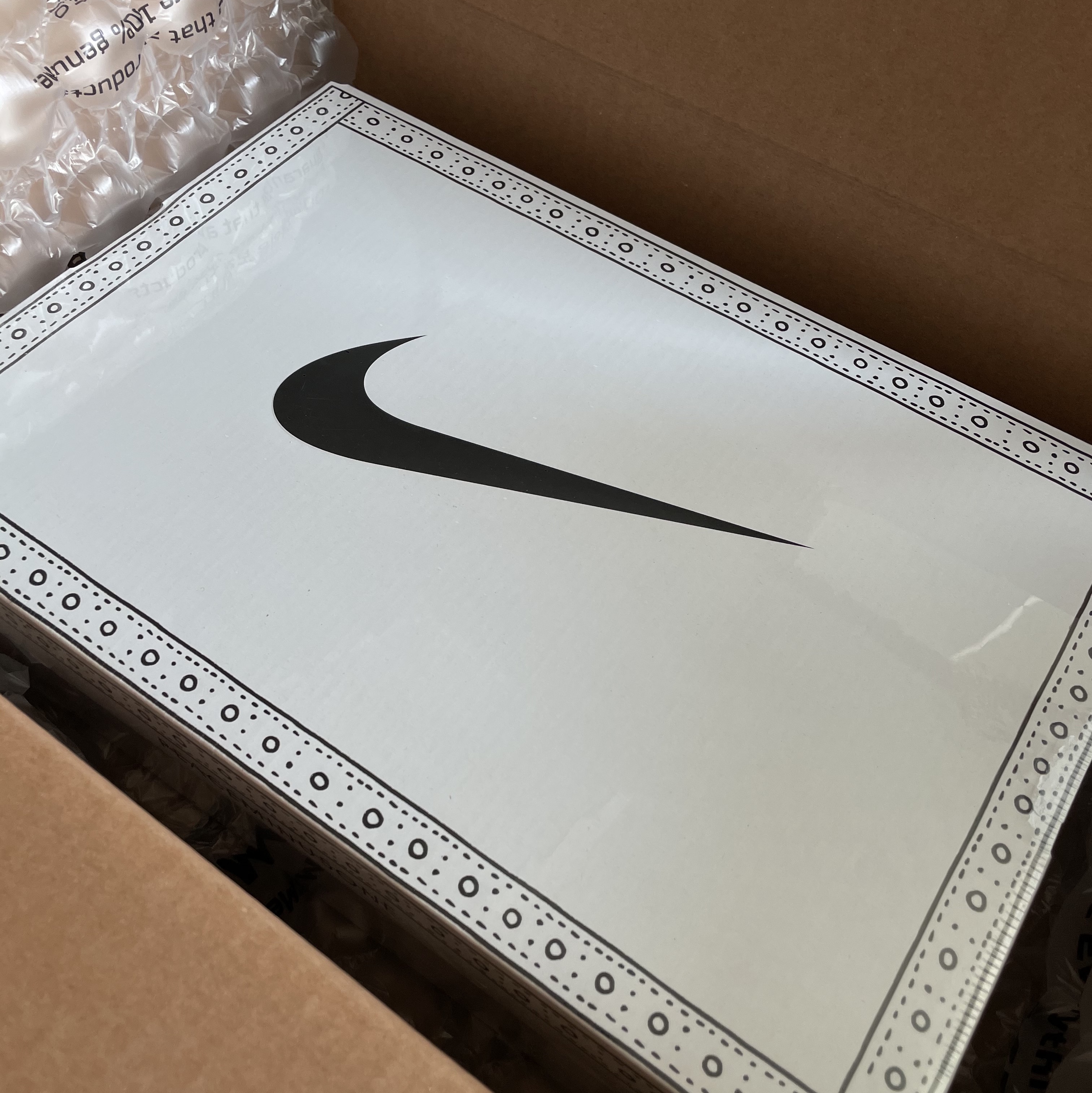 Nike x Peaceminusone Kwondo1 White 착용 스타일 - 4