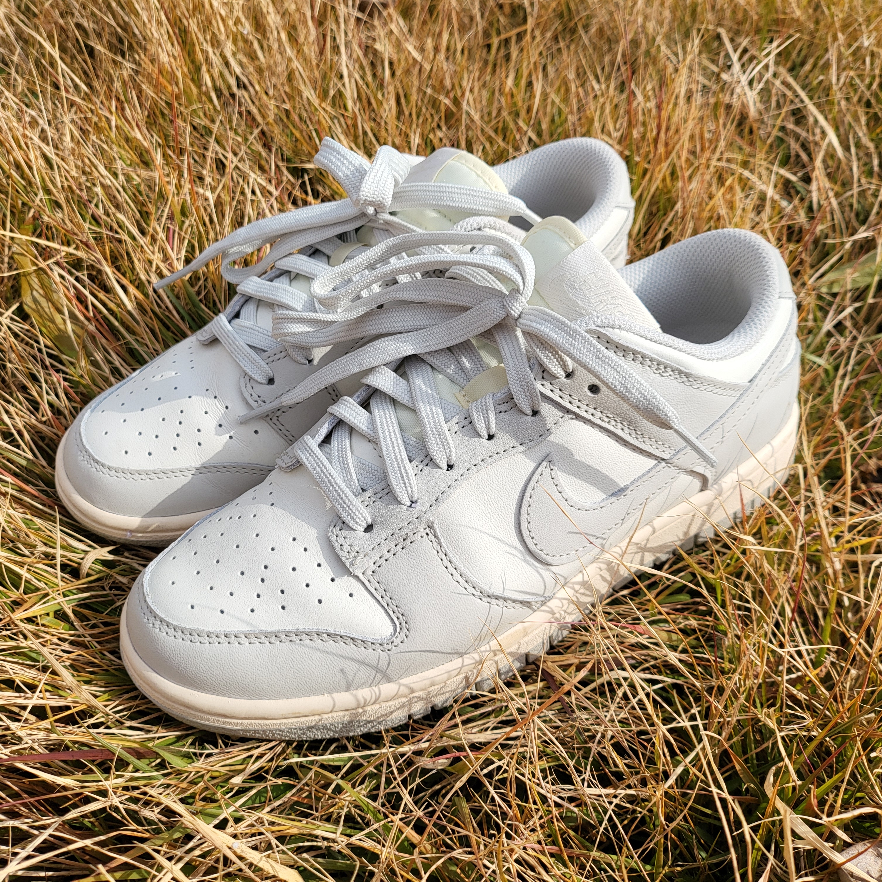 (W) Nike Dunk Low Light Bone 착용 스타일 - 1