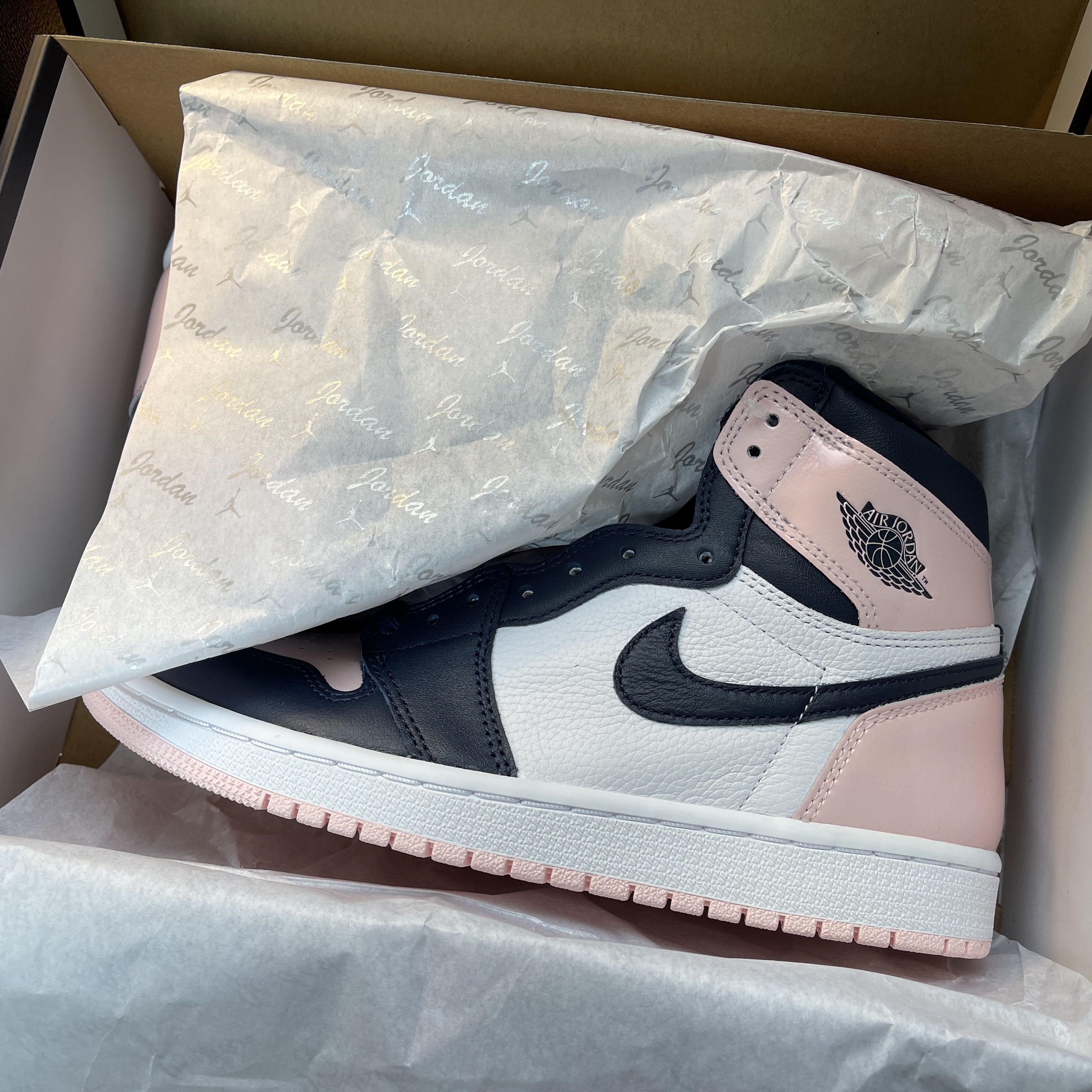 (W) Jordan 1 Retro High OG Atmosphere 착용 스타일 - 4