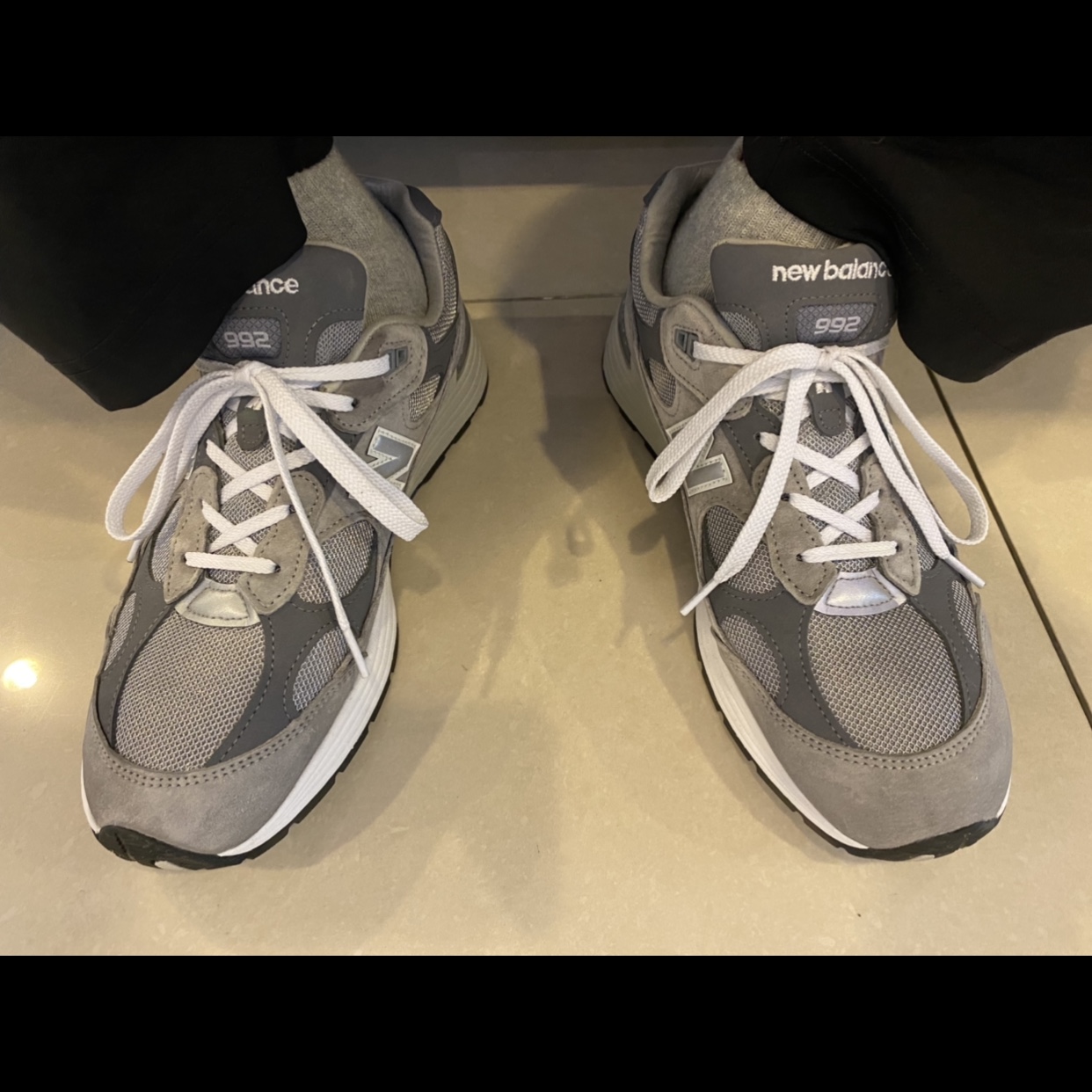 New Balance 992 Made in USA Grey - D Standard 착용 스타일 - 2