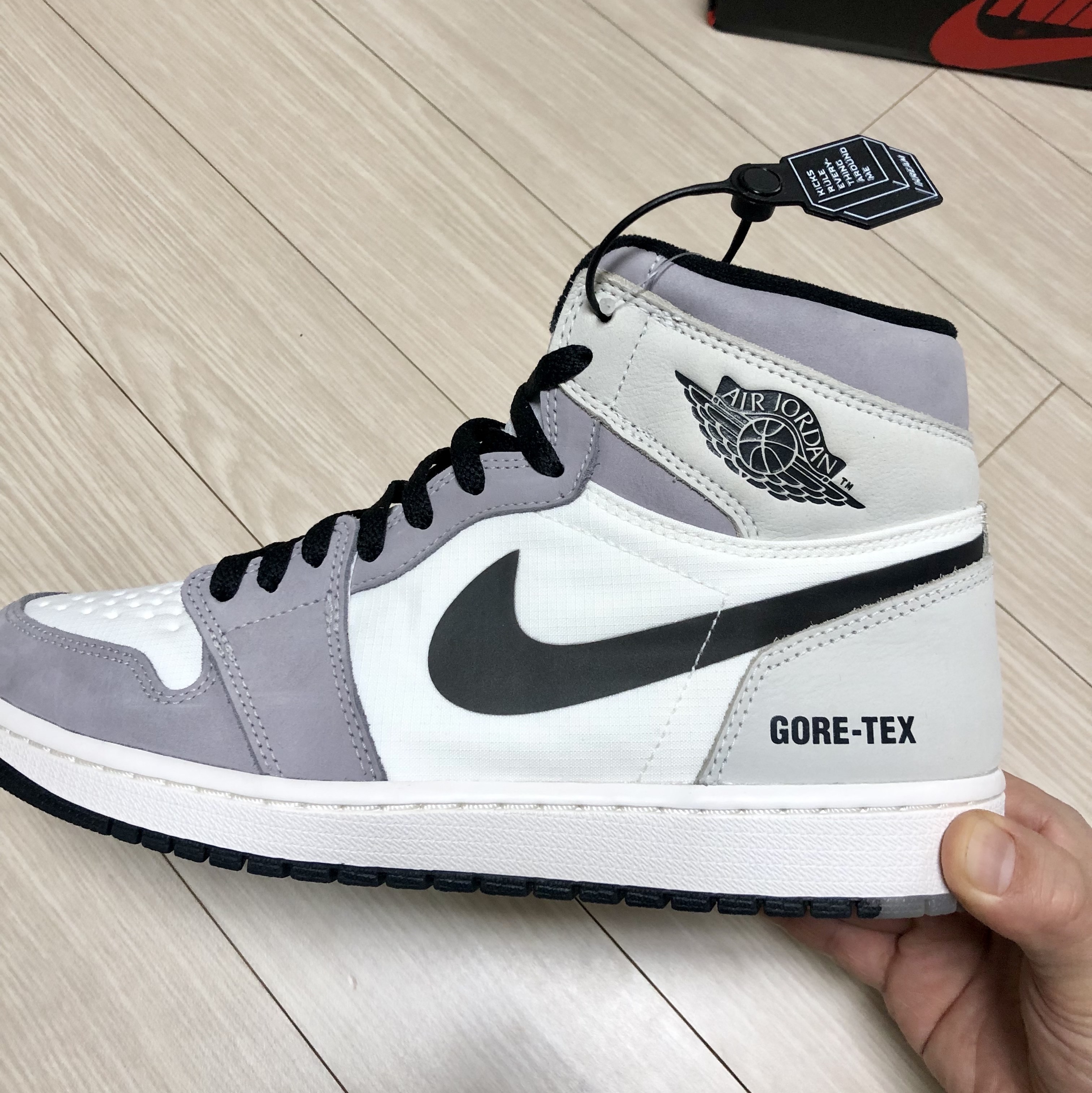 Jordan 1 Low Dark Teal, The North Face 1996 Novelty Nuptse Jacket Dark Navy 착용 스타일 - 3