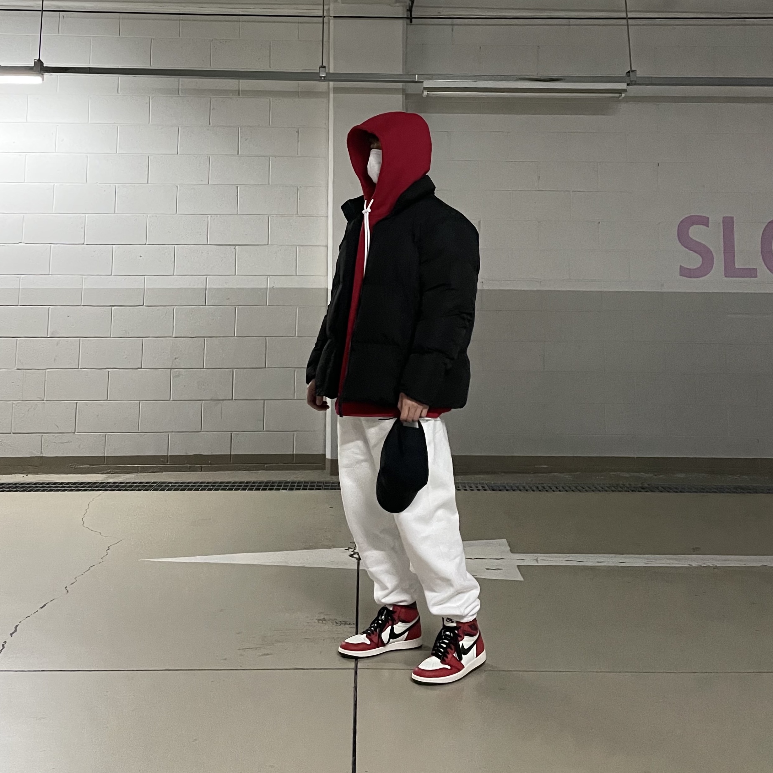 Jordan 1 Retro High OG Defiant SB LA to Chicago, Nike M NRG Hoodie Red 착용 스타일