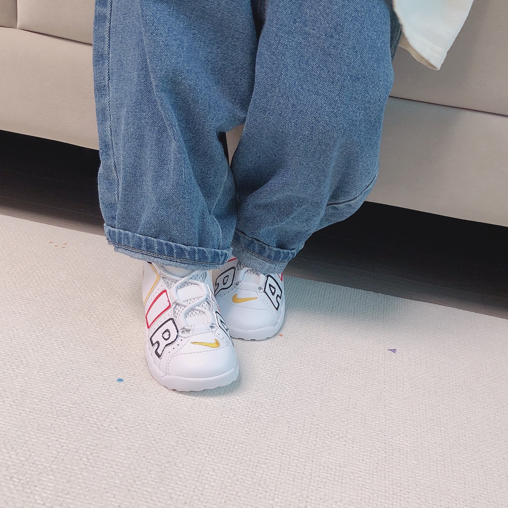 (TD) Nike Air More Uptempo Rayguns 착용 스타일 - 3