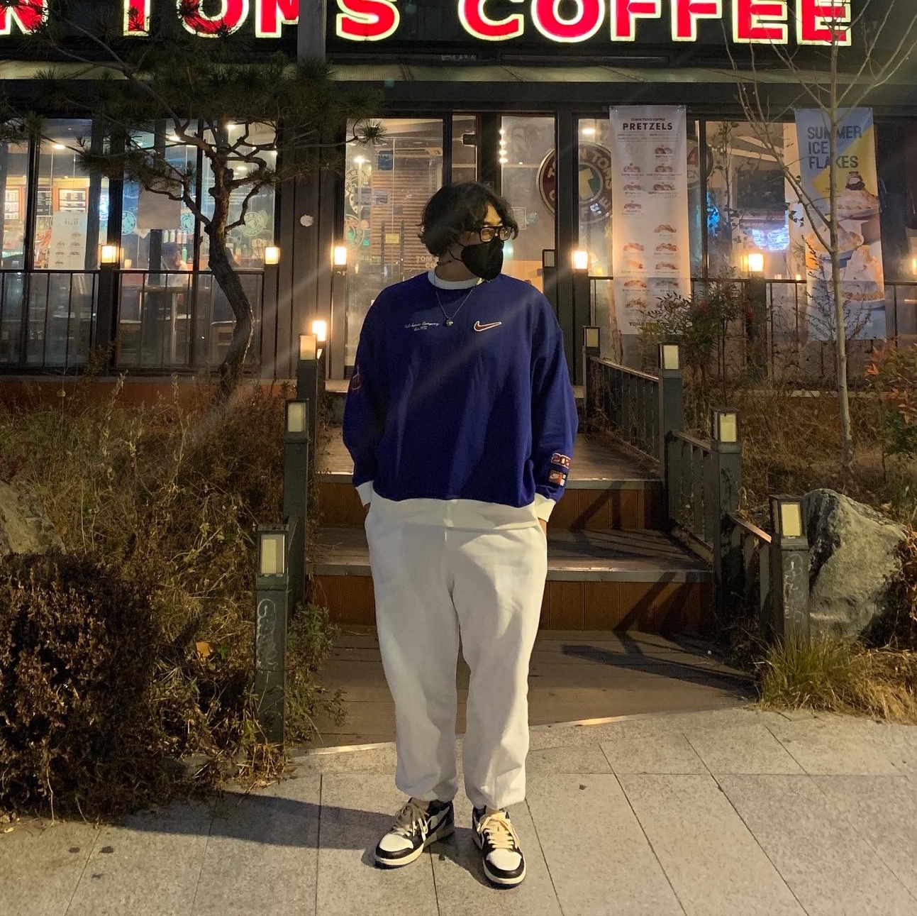 Jordan 1 x Travis Scott x Fragment Retro Low OG SP Military Blue 착용 스타일