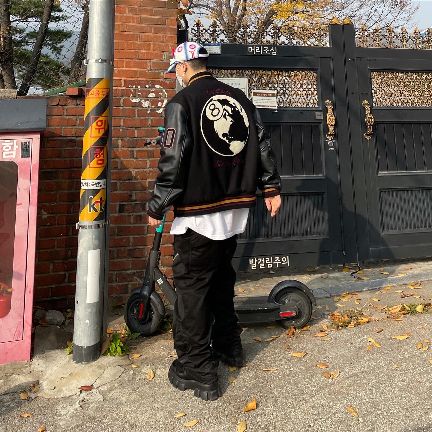 Stussy 40th Anniversary IST Jacket (Seoul) 착용 스타일 - 3