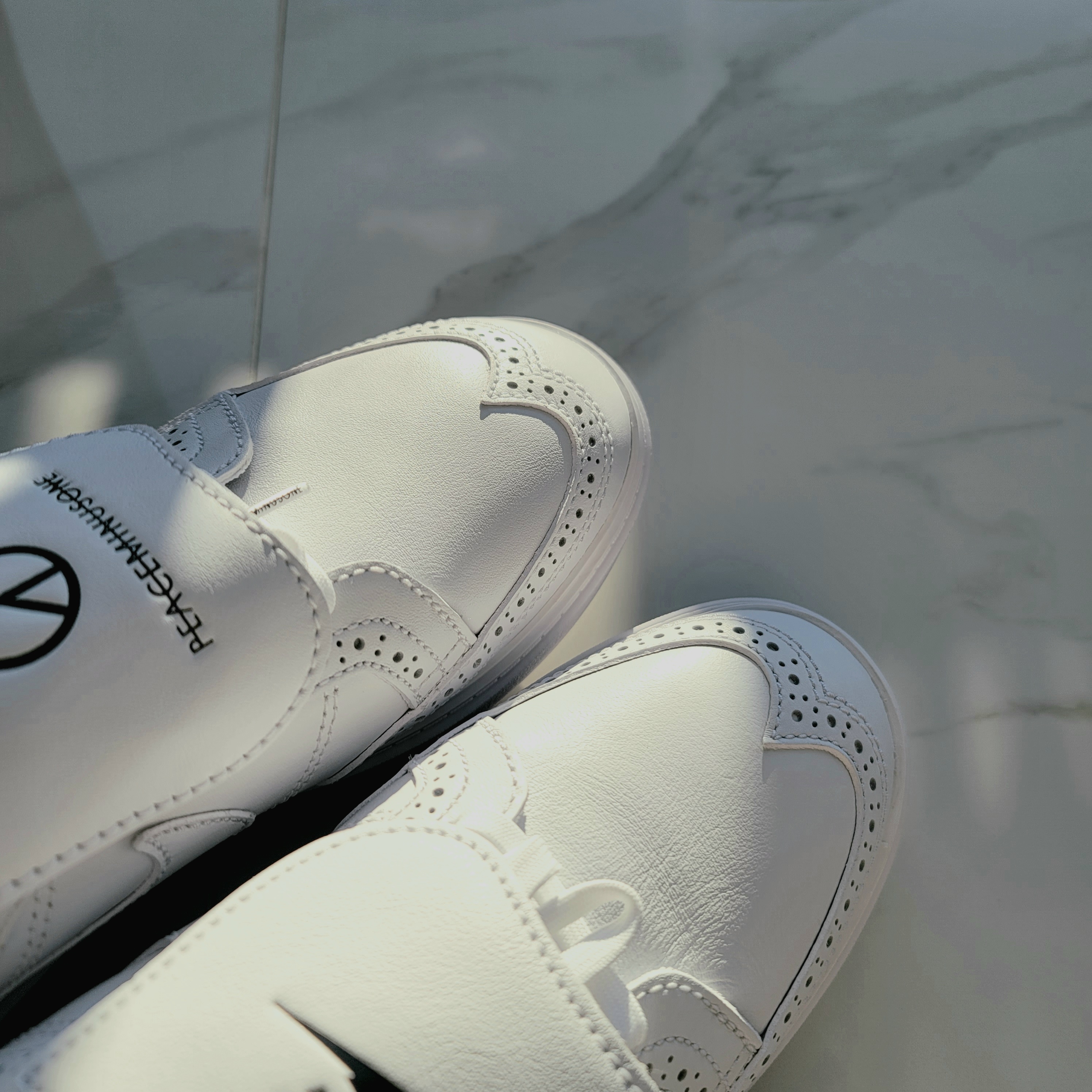 Nike x Peaceminusone Kwondo1 White 착용 스타일 - 4
