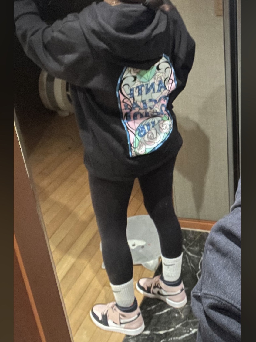 (W) Jordan 1 Retro High OG Atmosphere 착용 스타일 - 2