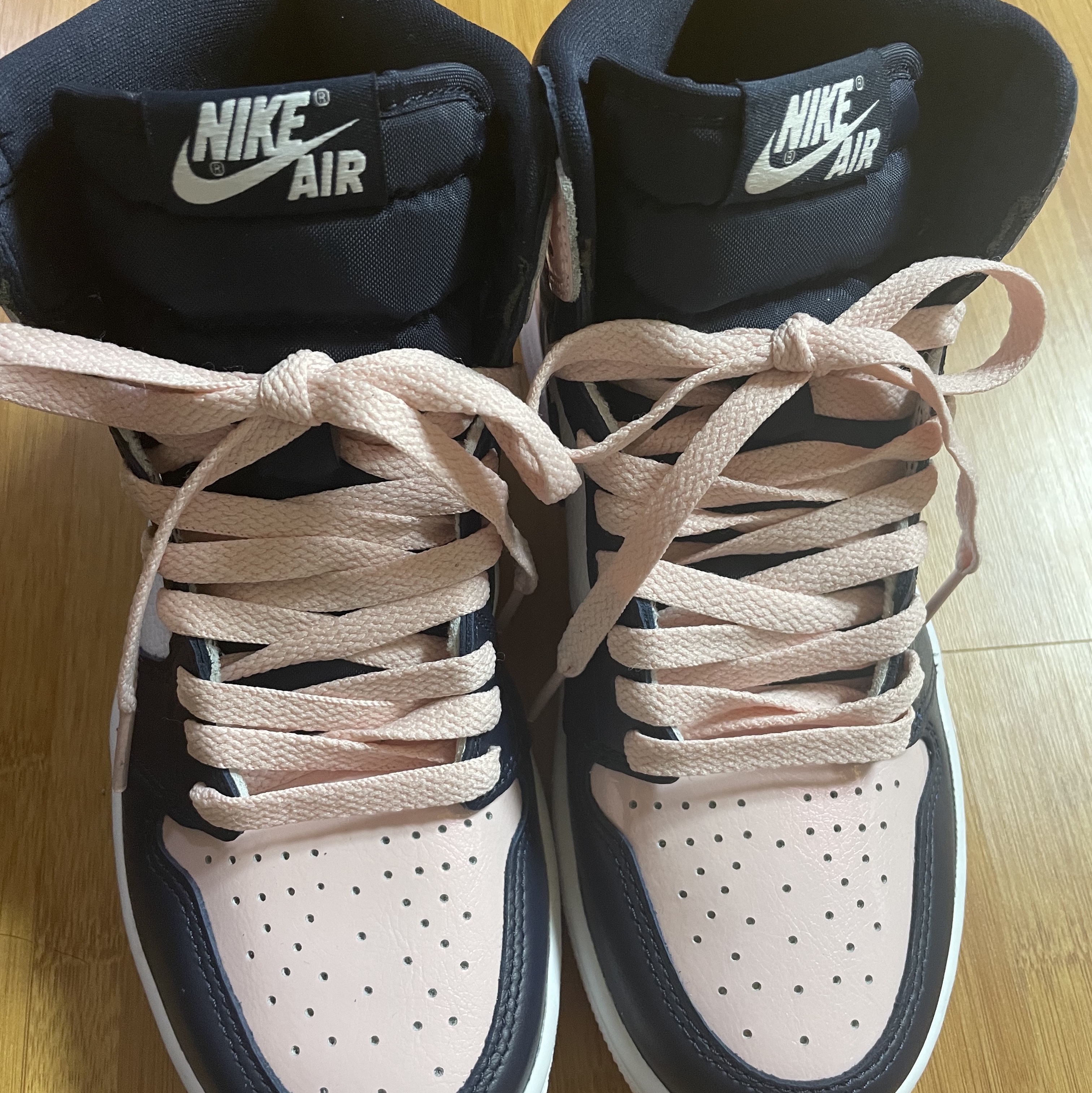 (W) Jordan 1 Retro High OG Atmosphere 착용 스타일 - 5