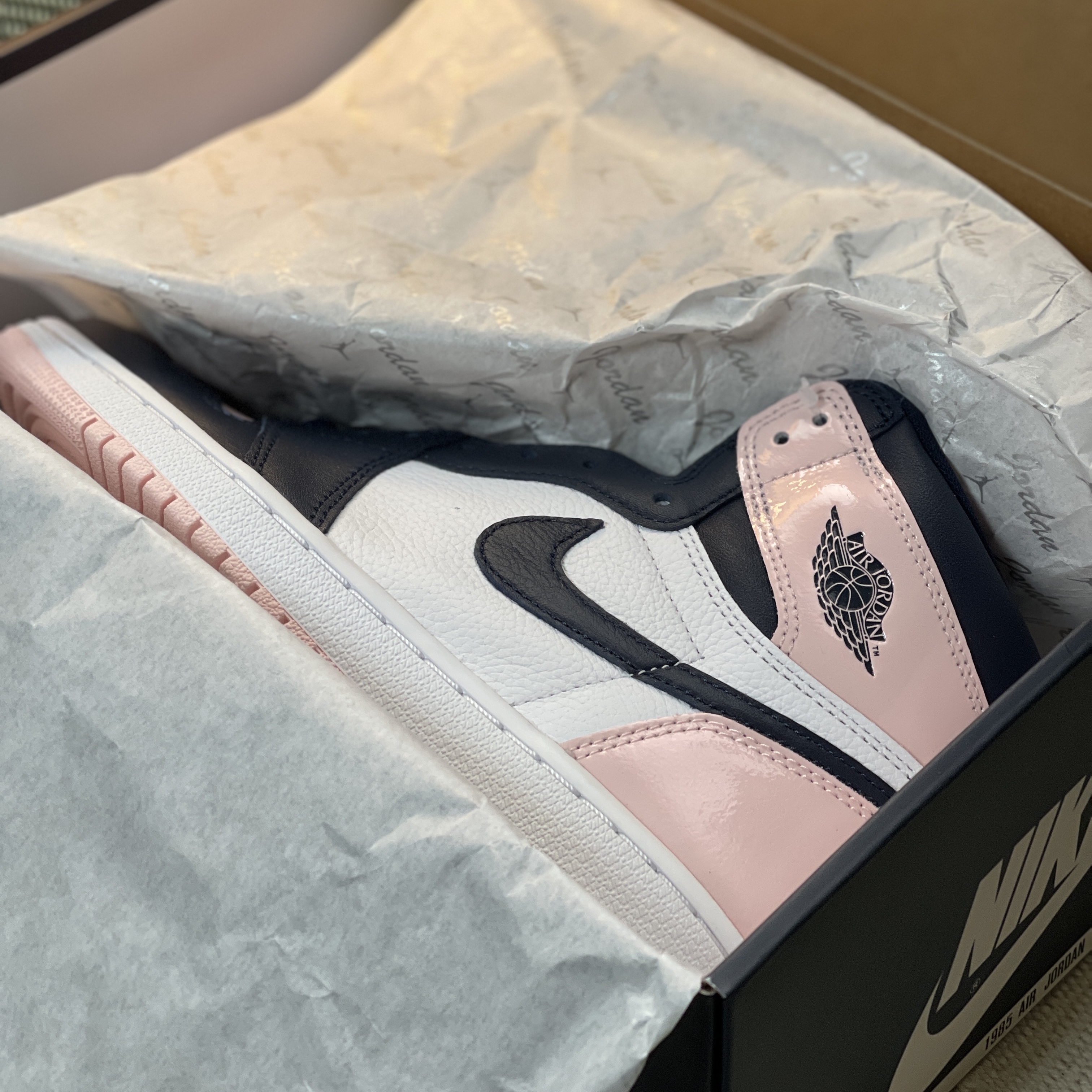 (W) Jordan 1 Retro High OG Atmosphere 착용 스타일 - 3