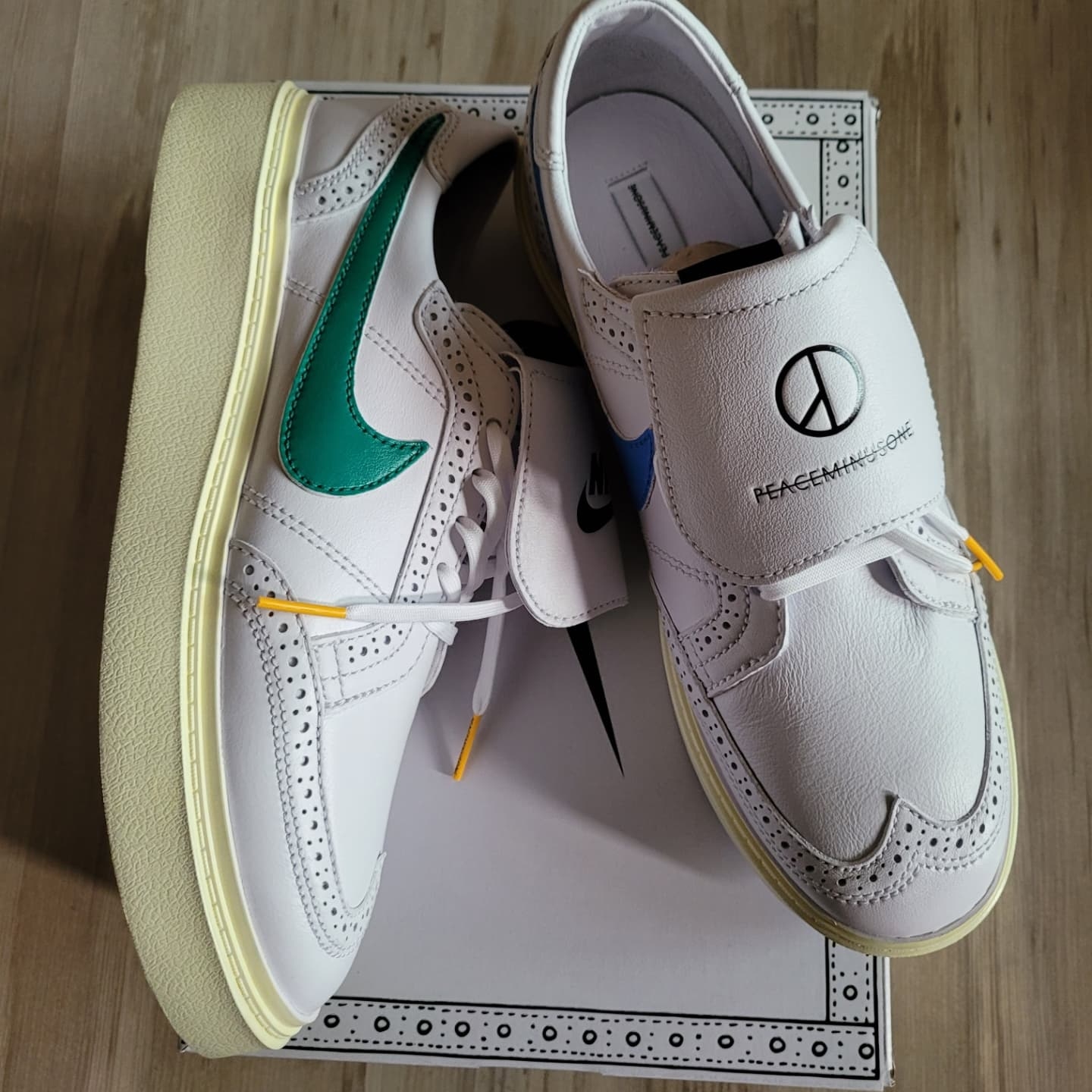 Nike x Peaceminusone Kwondo1 White 착용 스타일 - 2